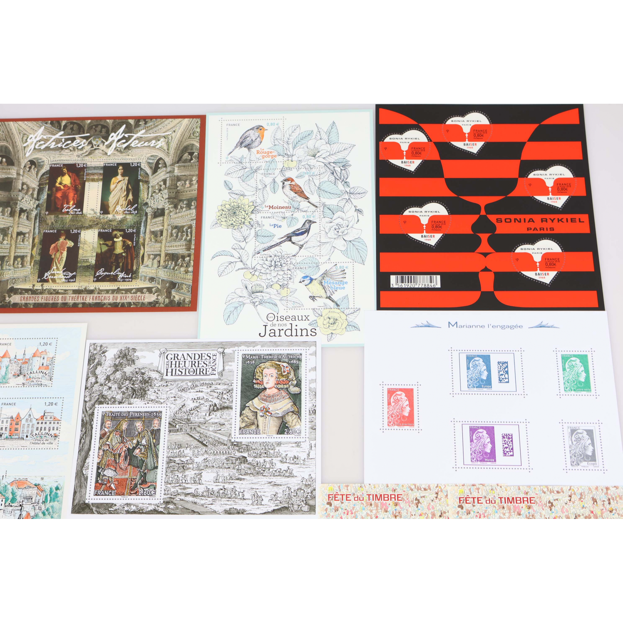 LOT DE BLOCS-FEUILLETS ET TIMBRES NEUFS** DE FRANCE DE 2018 FACIALE 150€