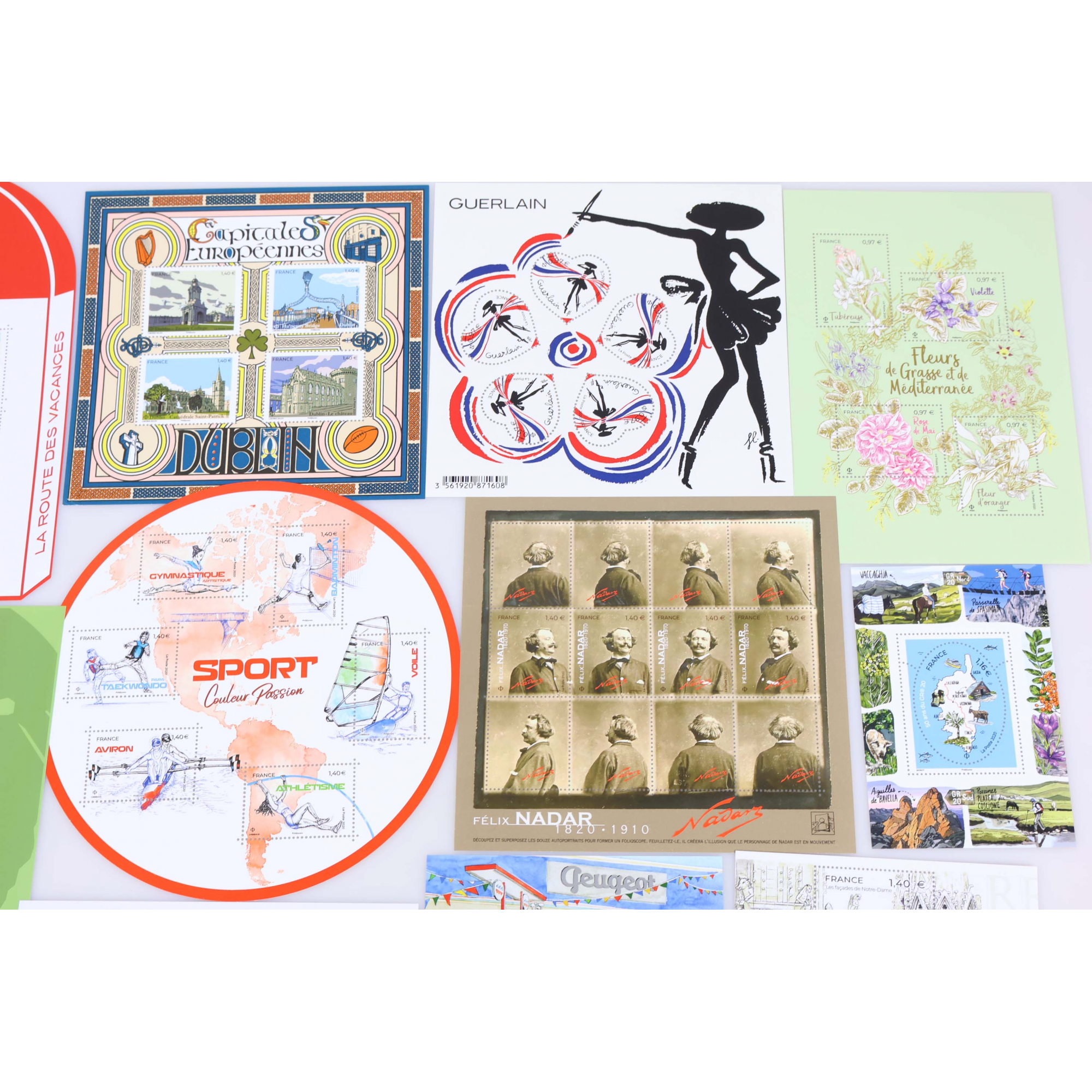 LOT DE TIMBRES ET BLOCS NEUFS** DE FRANCE DE L'ANNÉE 2020 FACIALE 112€