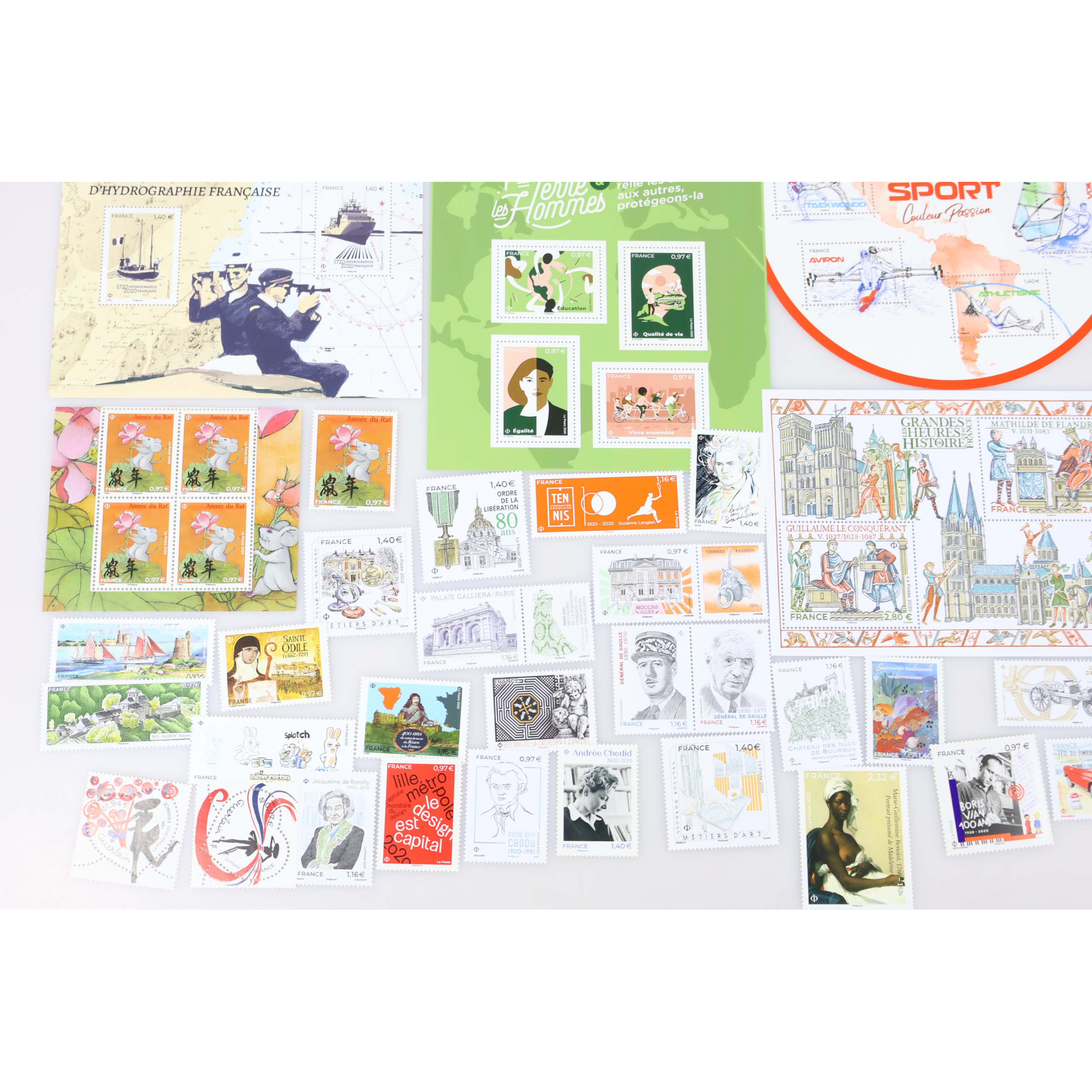 LOT DE TIMBRES ET BLOCS NEUFS** DE FRANCE DE L'ANNÉE 2020 FACIALE 112€