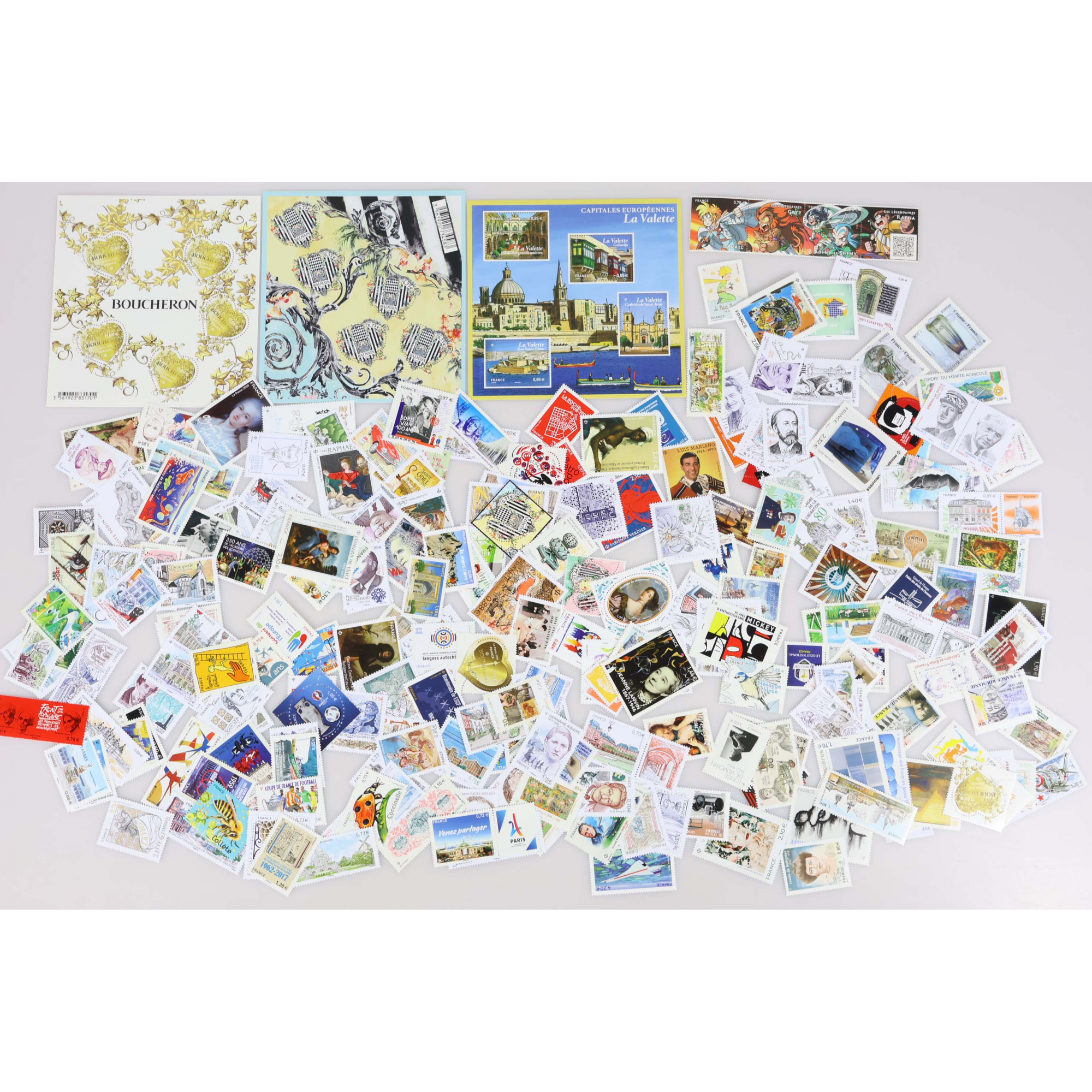 FRANCE DE 2016 A 2021 LOT DE TIMBRES ET BLOCS-FEUILLETS NEUFS** FACIALE 597€