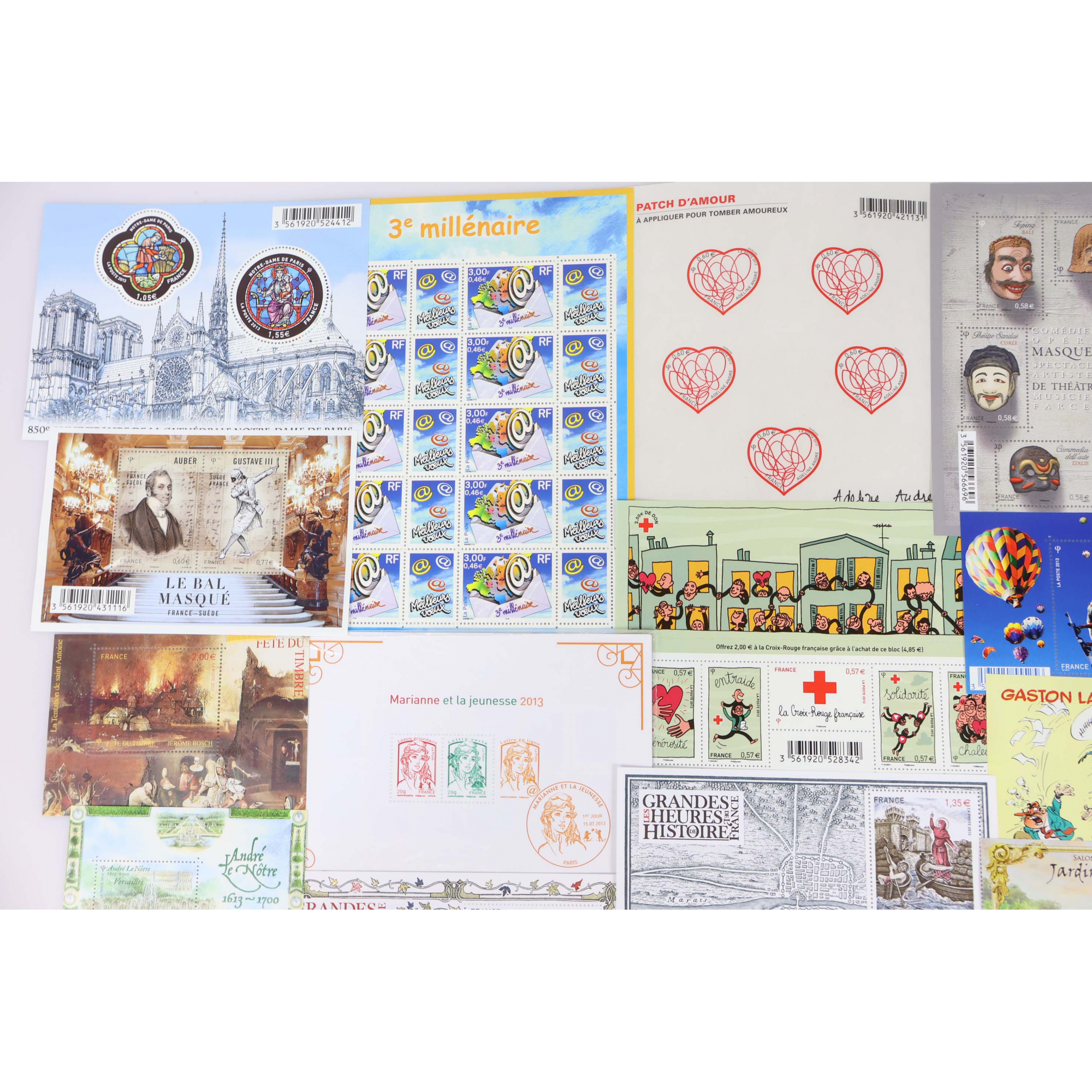 LOT DE BLOCS DE FRANCE TIMBRES NEUFS FACIALE 102€ POUR COURRIERS / COLLECTION