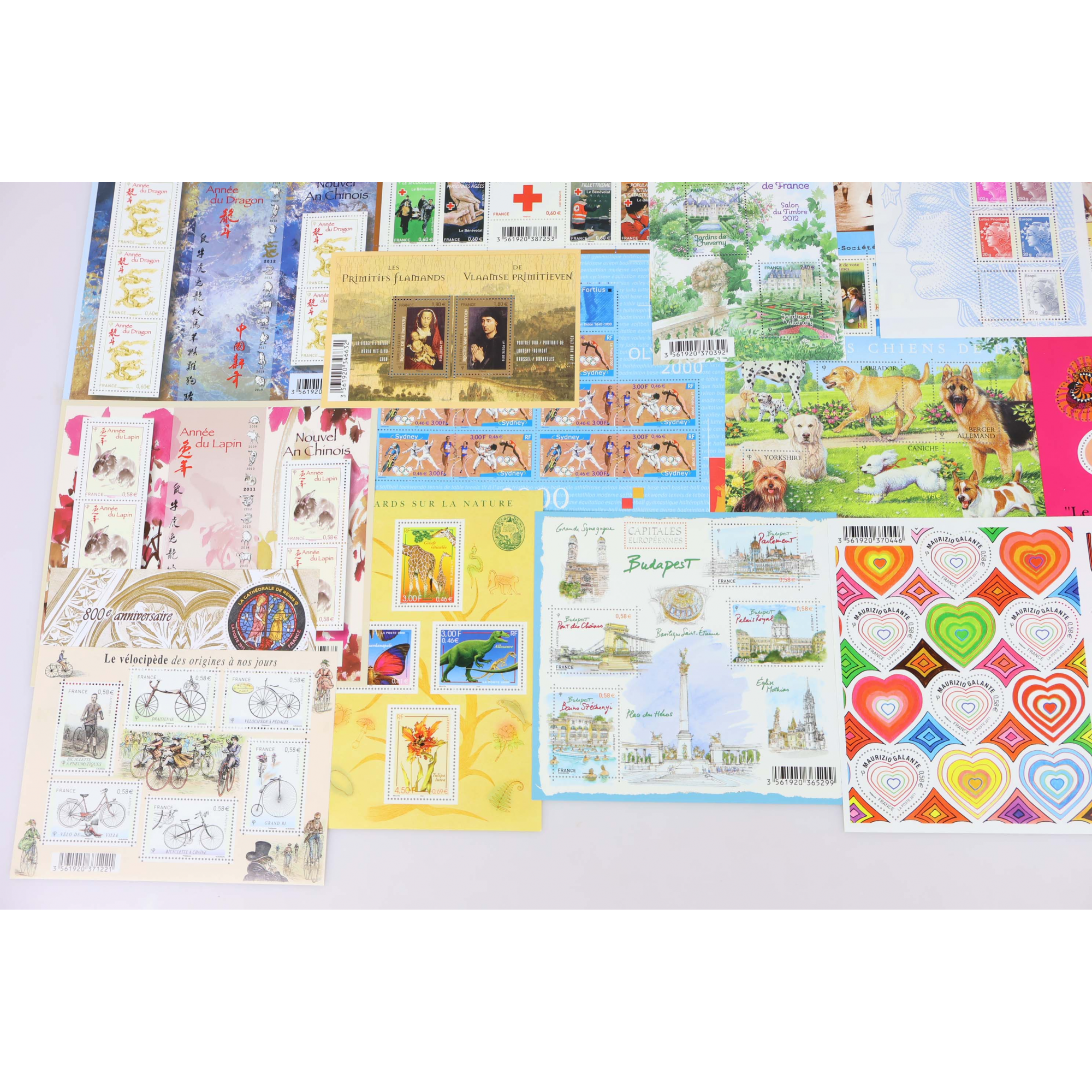 LOT DE BLOCS DE FRANCE TIMBRES NEUFS FACIALE 101€ POUR COURRIERS / COLLECTION