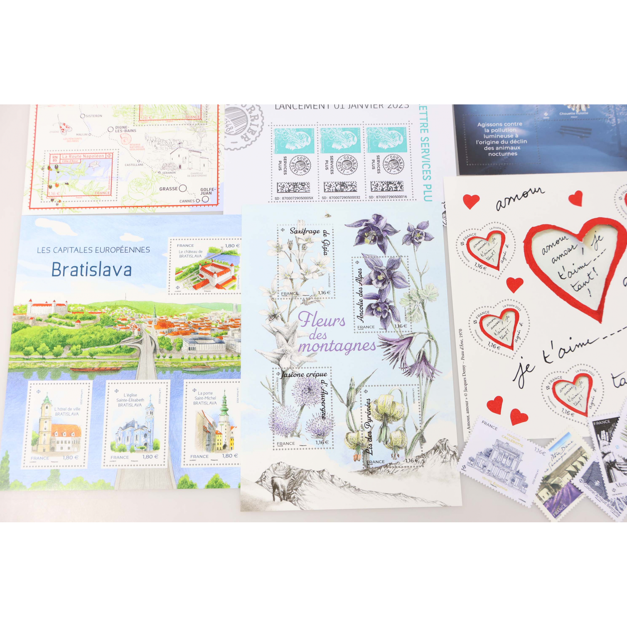 LOT DE TIMBRES ET BLOCS-FEUILLETS DE 2023 TIMBRES NEUFS** FACIALE 141 EUROS
