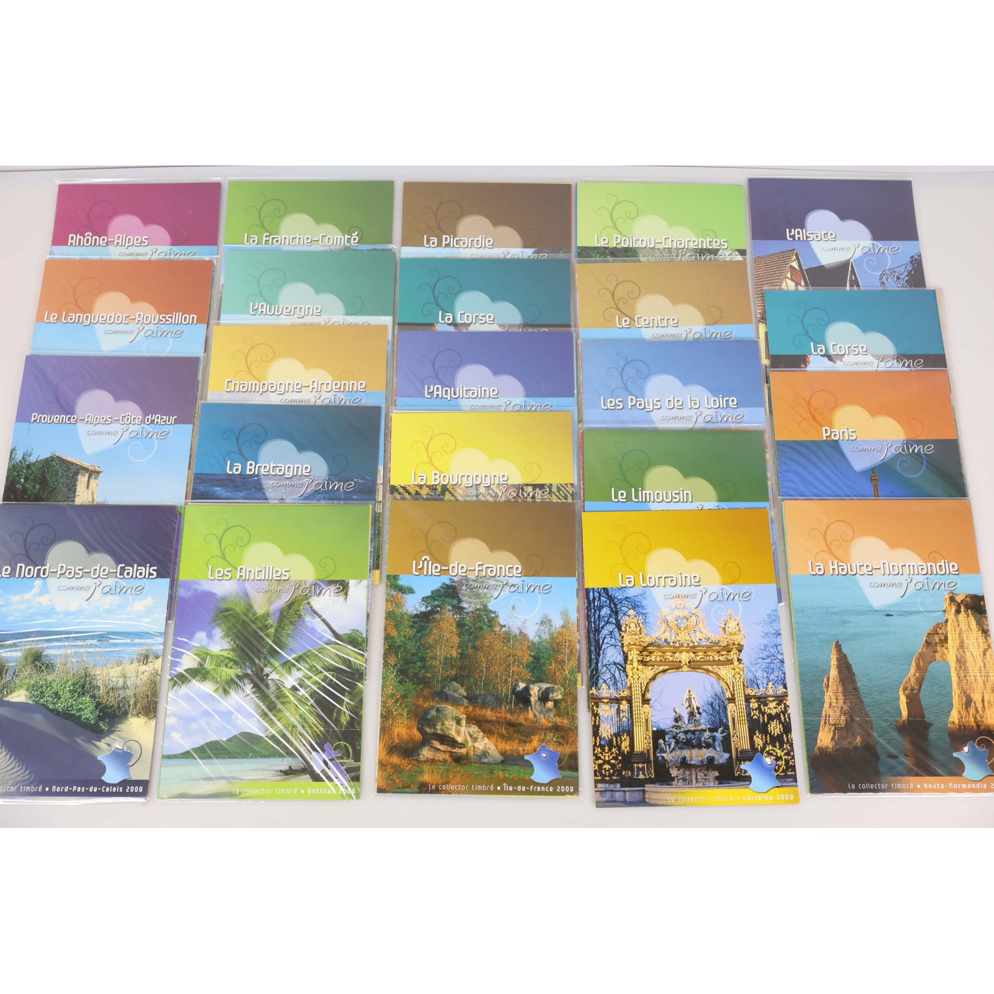 LOT 24 COLLECTORS ANNÉE 2009, 230 TIMBRES A VALIDITÉ PERMANENTE LETTRE FR 20G