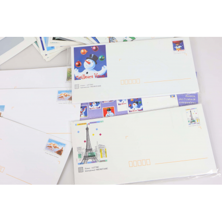 LOT DE 100 ENVELOPPES MONDE PRÉ-AFFRANCHIES POUR LETTRES 20G, THÈMES DIVERS