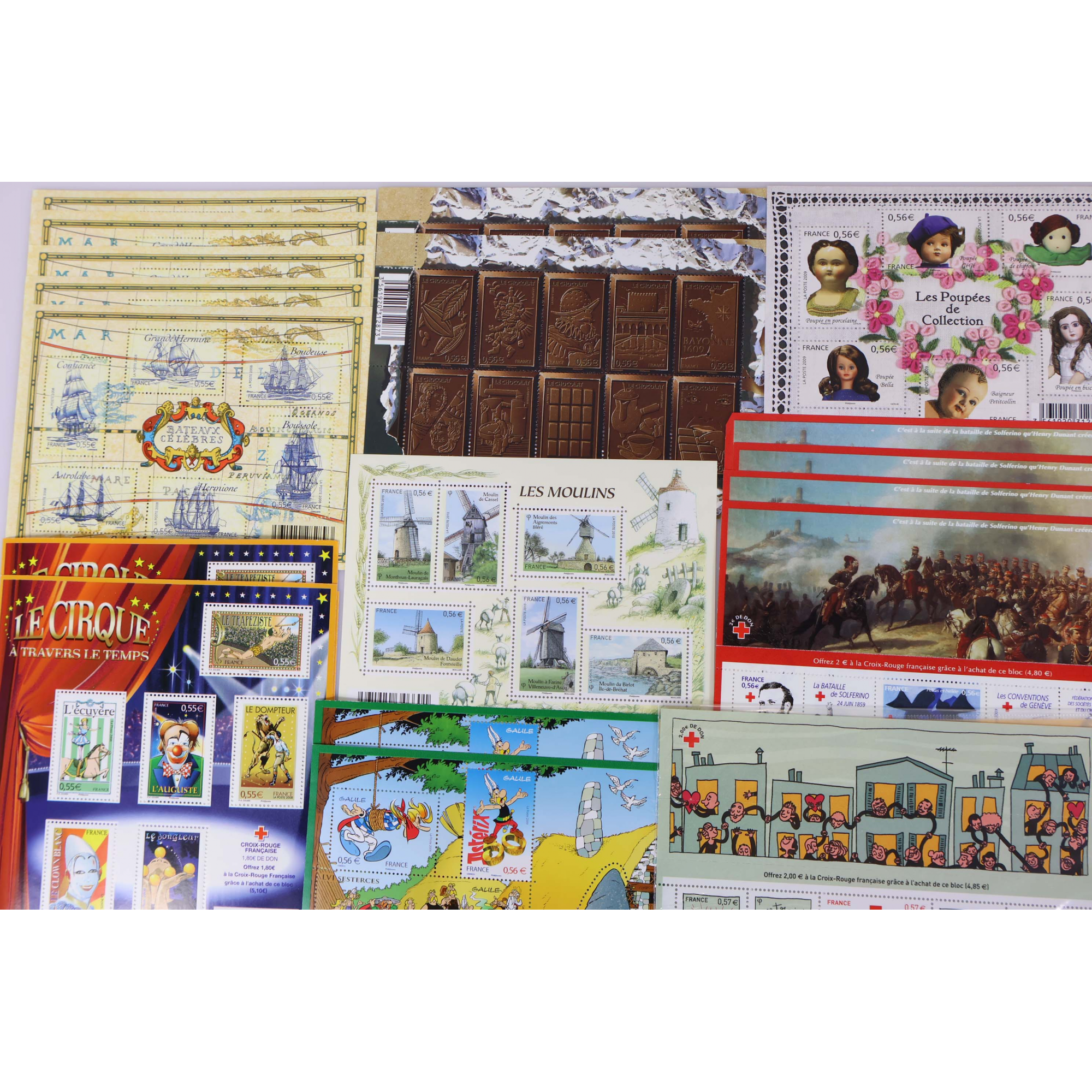 LOT DE BLOCS-FEUILLETS TIMBRES DE FRANCE EN EUROS VALEUR FACIALE 165€