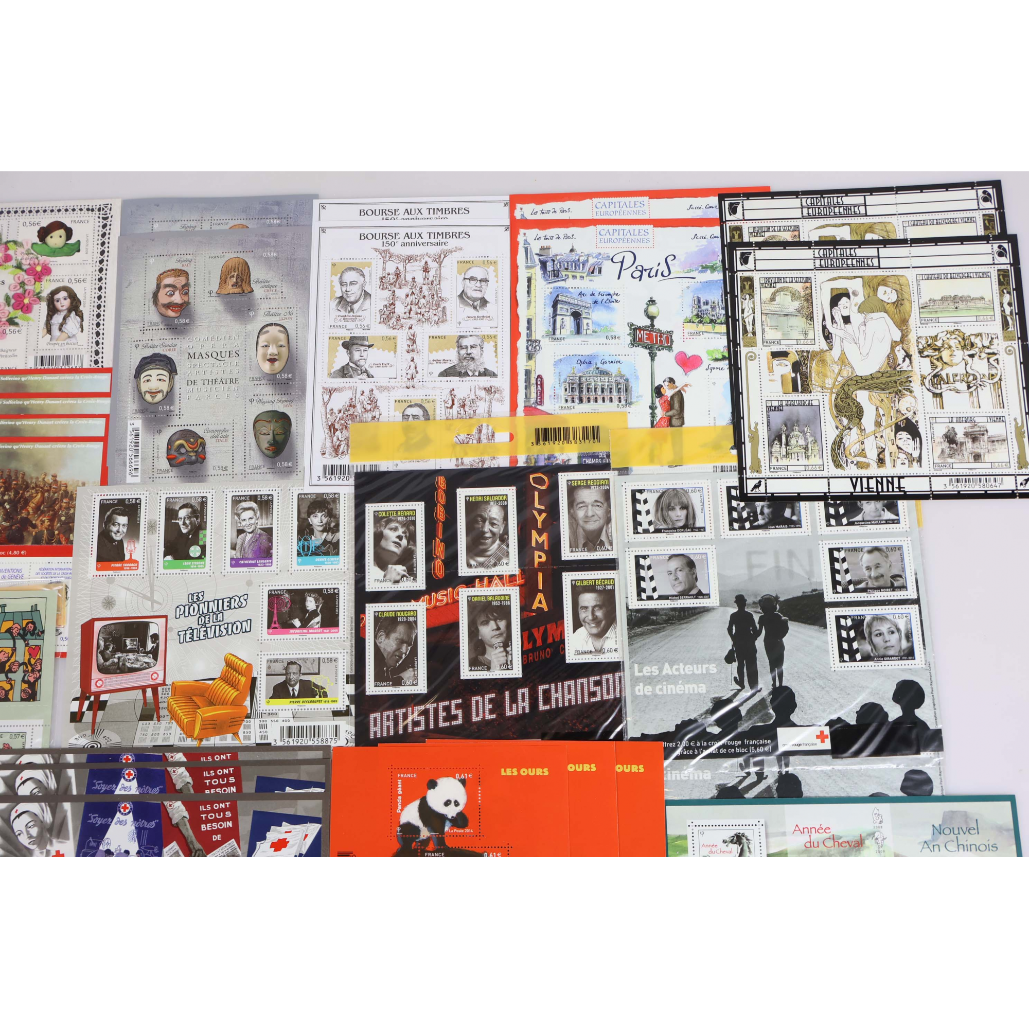 LOT DE BLOCS-FEUILLETS TIMBRES DE FRANCE EN EUROS VALEUR FACIALE 165€
