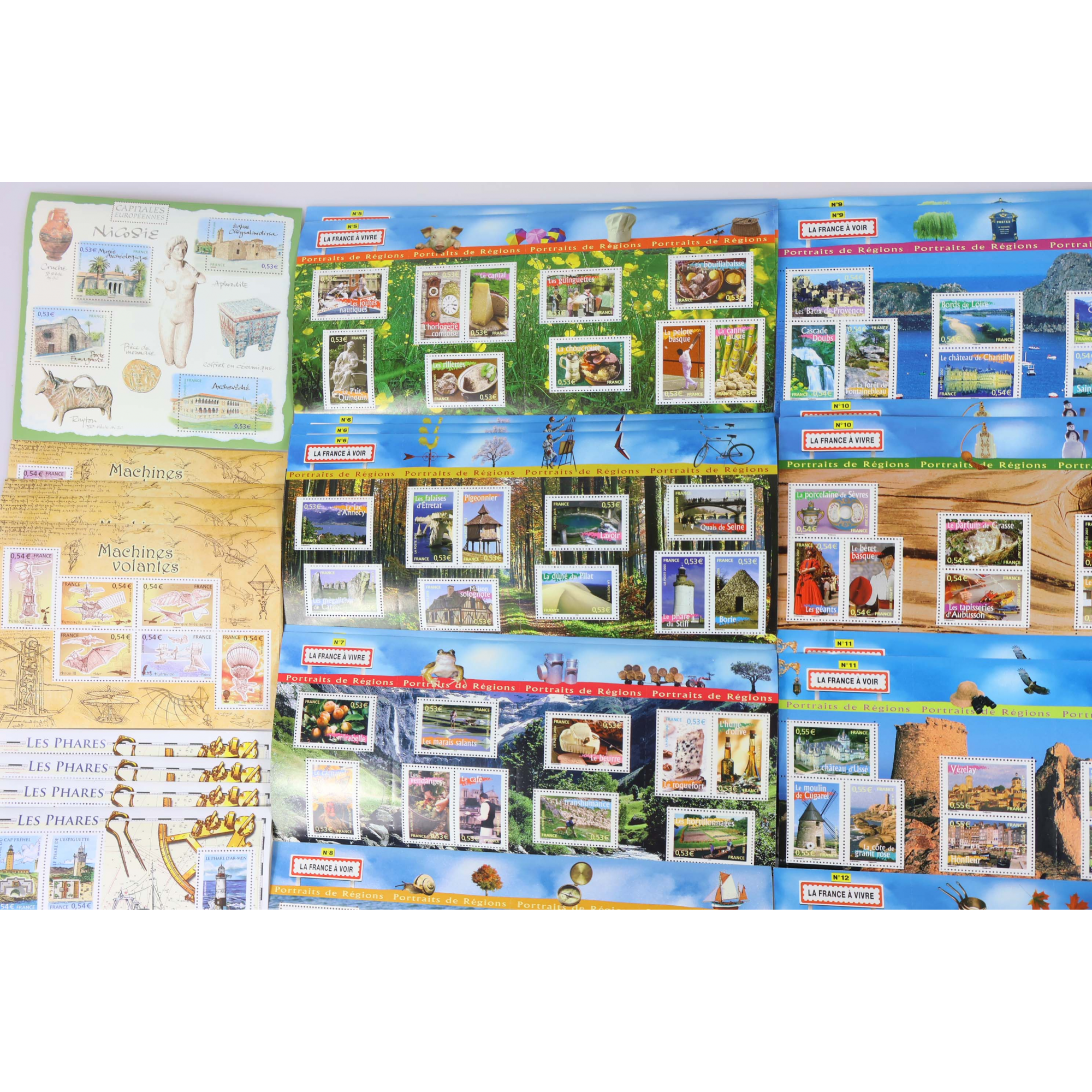 LOT DE BLOCS-FEUILLETS TIMBRES DE FRANCE EN EUROS VALEUR FACIALE 179€