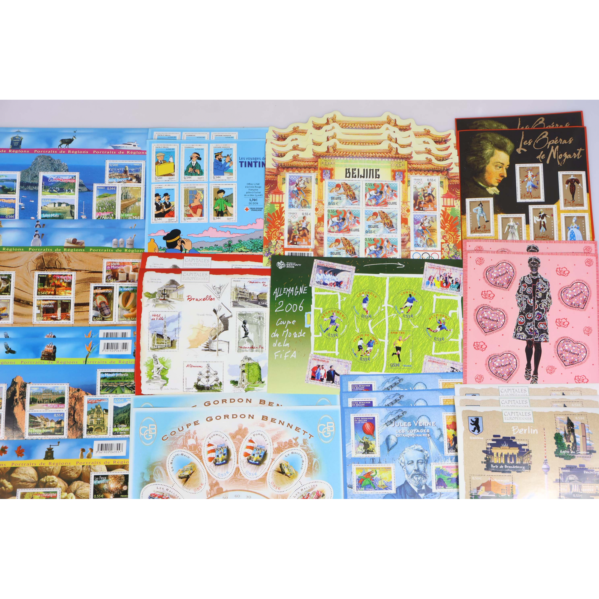 LOT DE BLOCS-FEUILLETS TIMBRES DE FRANCE EN EUROS VALEUR FACIALE 179€