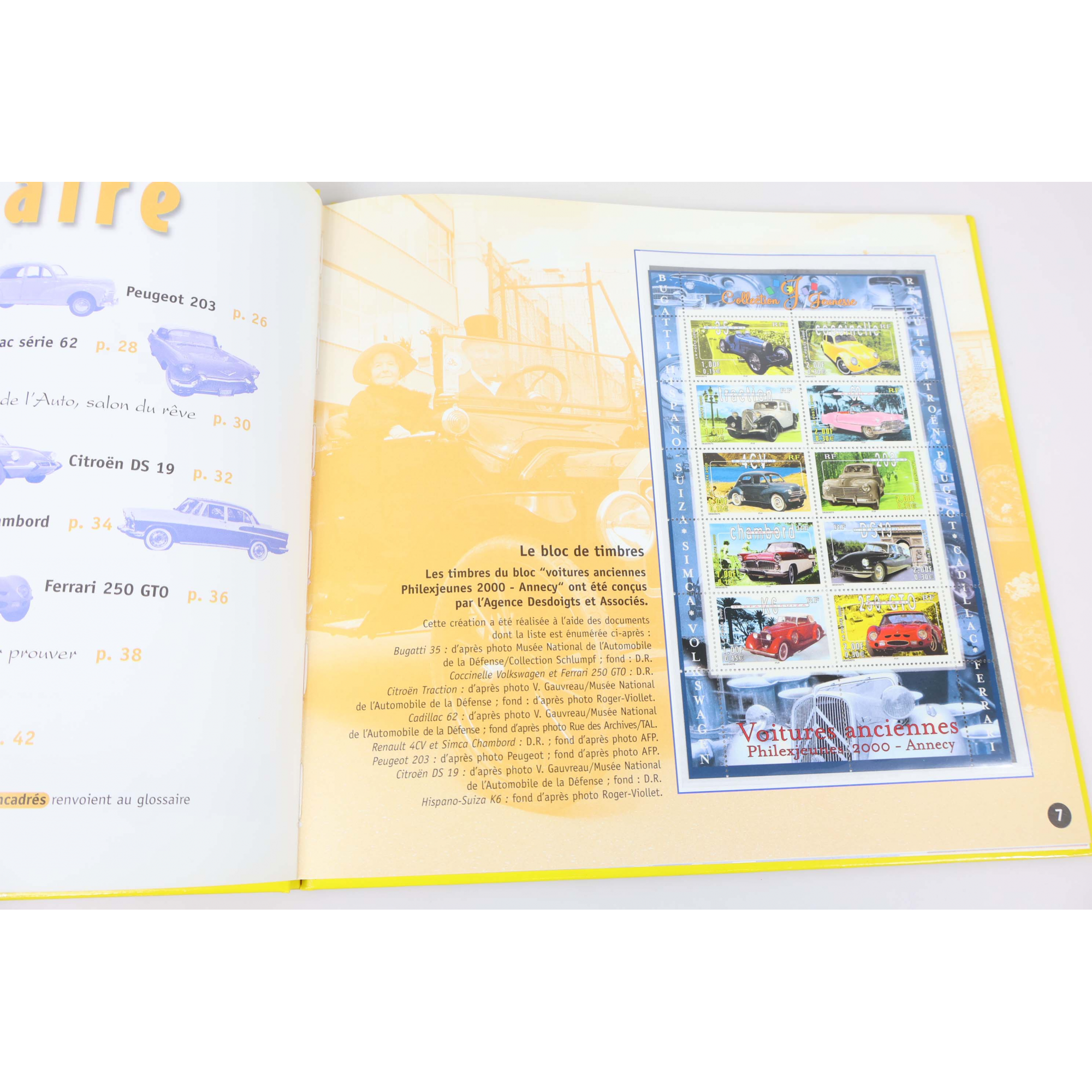 FRANCE, LIVRE DES TIMBRES "LES VOITURES DU RÊVE Á L'ASPHALTE" COLL JEUNESSE 2000