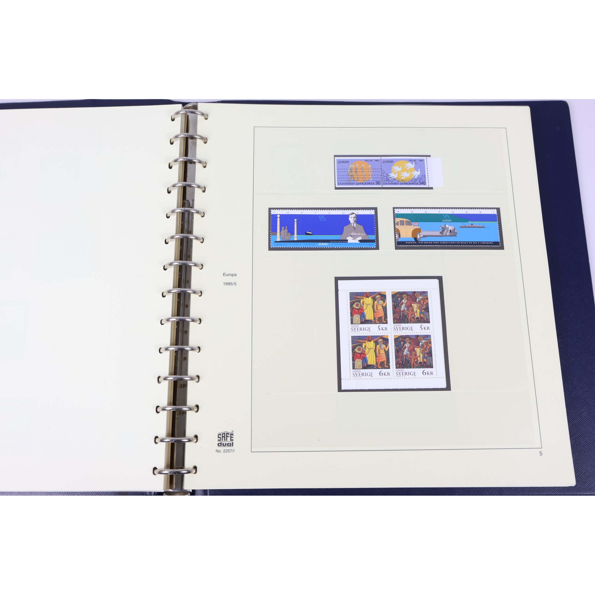 COLLECTION EUROPA CLASSEUR SAFE DE 1994 A 1996 TIMBRES NEUFS COTE IMPORTANTE COLLECTION EUROPA CLASSEUR SAFE DE 1994 A 1996 TIMBRES NEUFS COTE IMPORTANTE