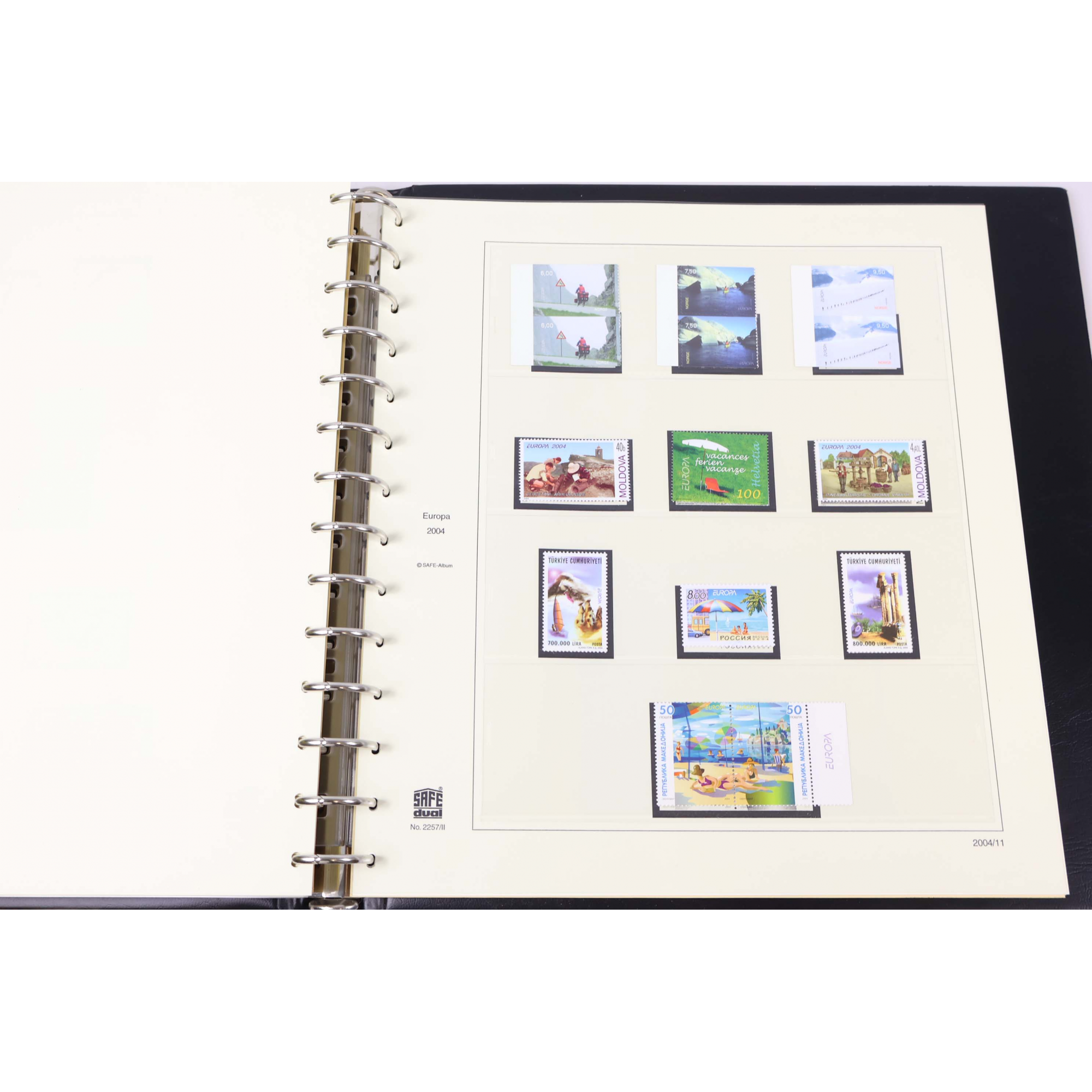 COLLECTION EUROPA CLASSEUR SAFE DE 2001 À 2004 TIMBRES NEUFS COTE IMPORTANTE COLLECTION EUROPA CLASSEUR SAFE DE 2001 À 2004 TIMBRES NEUFS COTE IMPORTANTE