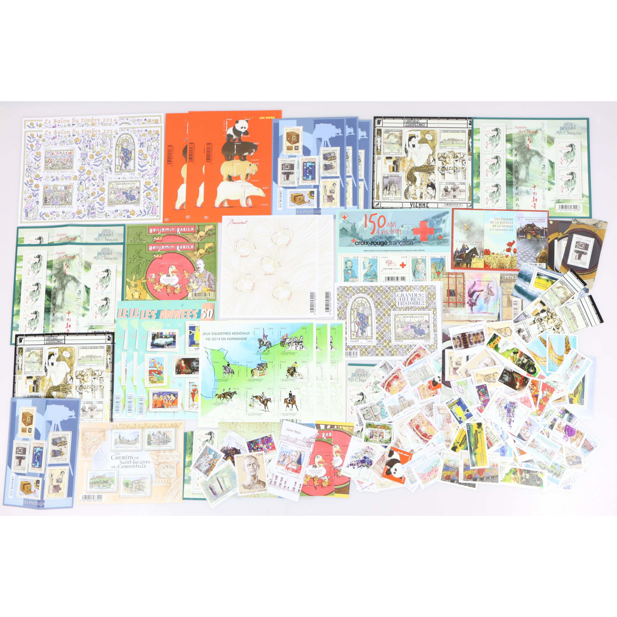 FRANCE LOT DE TIMBRES ET BLOCS/FEUILLETS EN EUROS NEUFS** DE 2014 FACIALE 217€