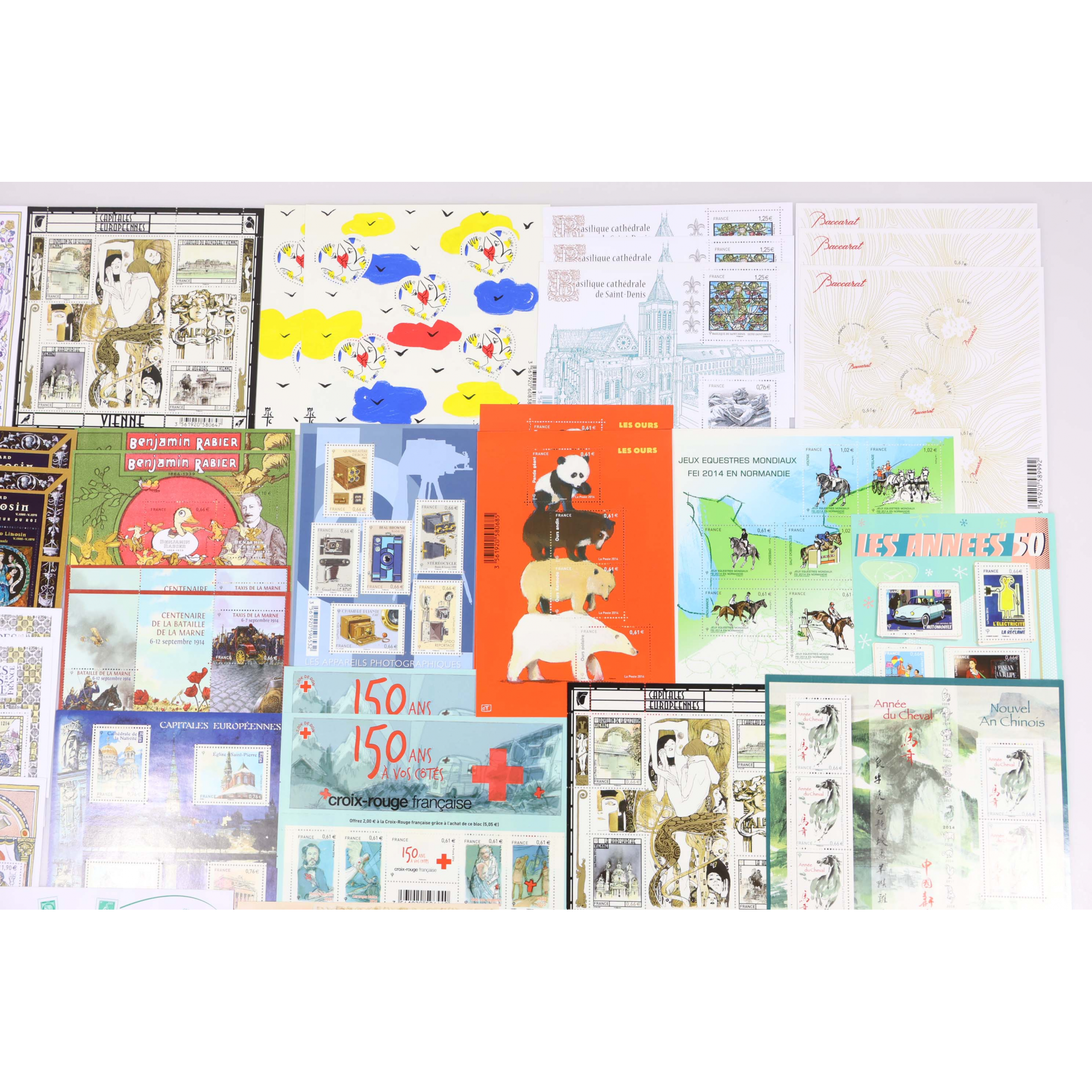 FRANCE LOT DE TIMBRES ET BLOCS/FEUILLETS EN EUROS NEUFS** DE 2014-2015 VF 358€