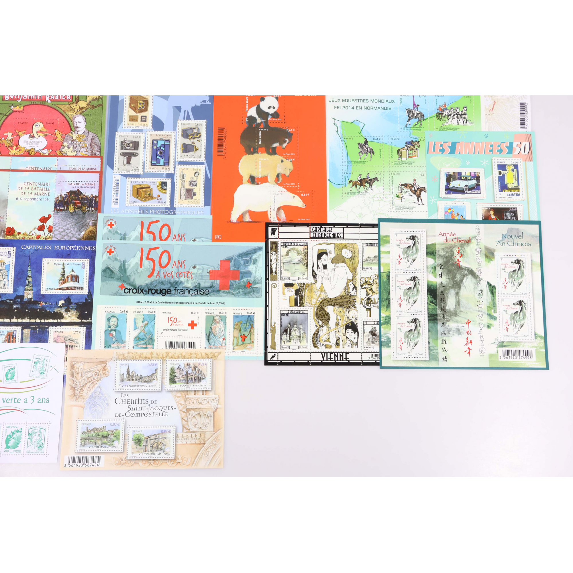 FRANCE LOT DE TIMBRES ET BLOCS/FEUILLETS EN EUROS NEUFS** DE 2014-2015 VF 358€