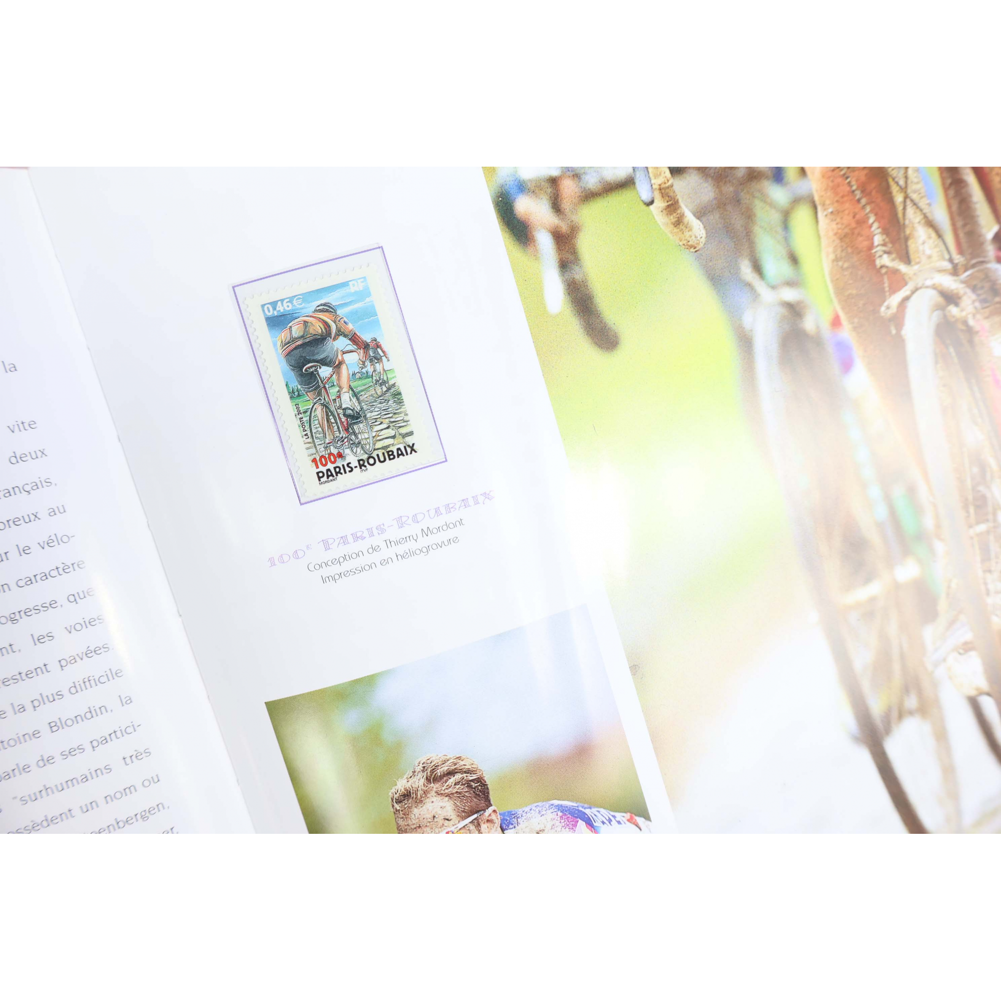 LE LIVRE DES TIMBRES FRANCE COMPLET ANNÉE 2002 NEUFS**, SIGNES USUELS BOITIER