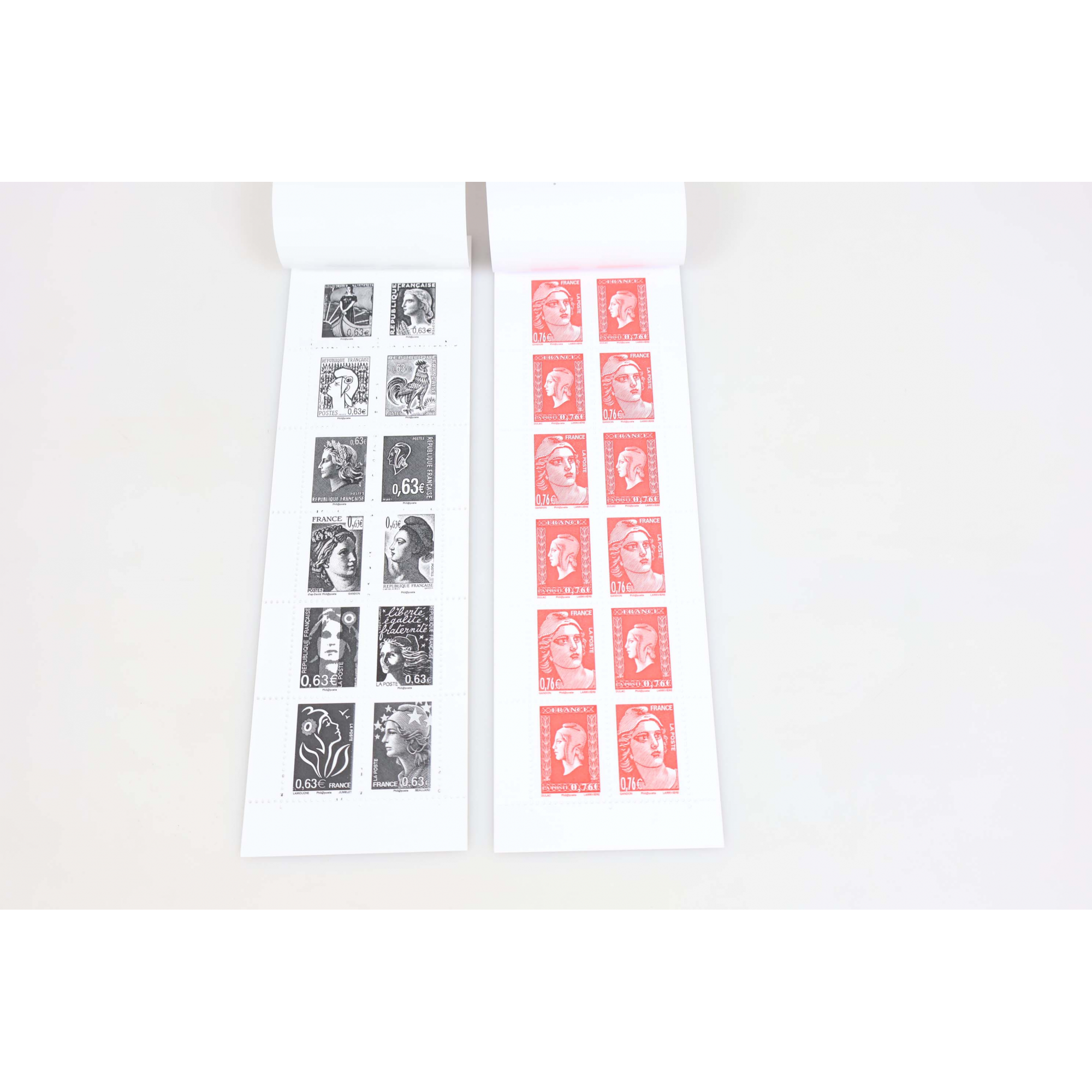 LOT DE 7 CARNETS À COMPOSITION VARIABLE AVEC ÉTIQUETTES COLLÉES COTE 435€