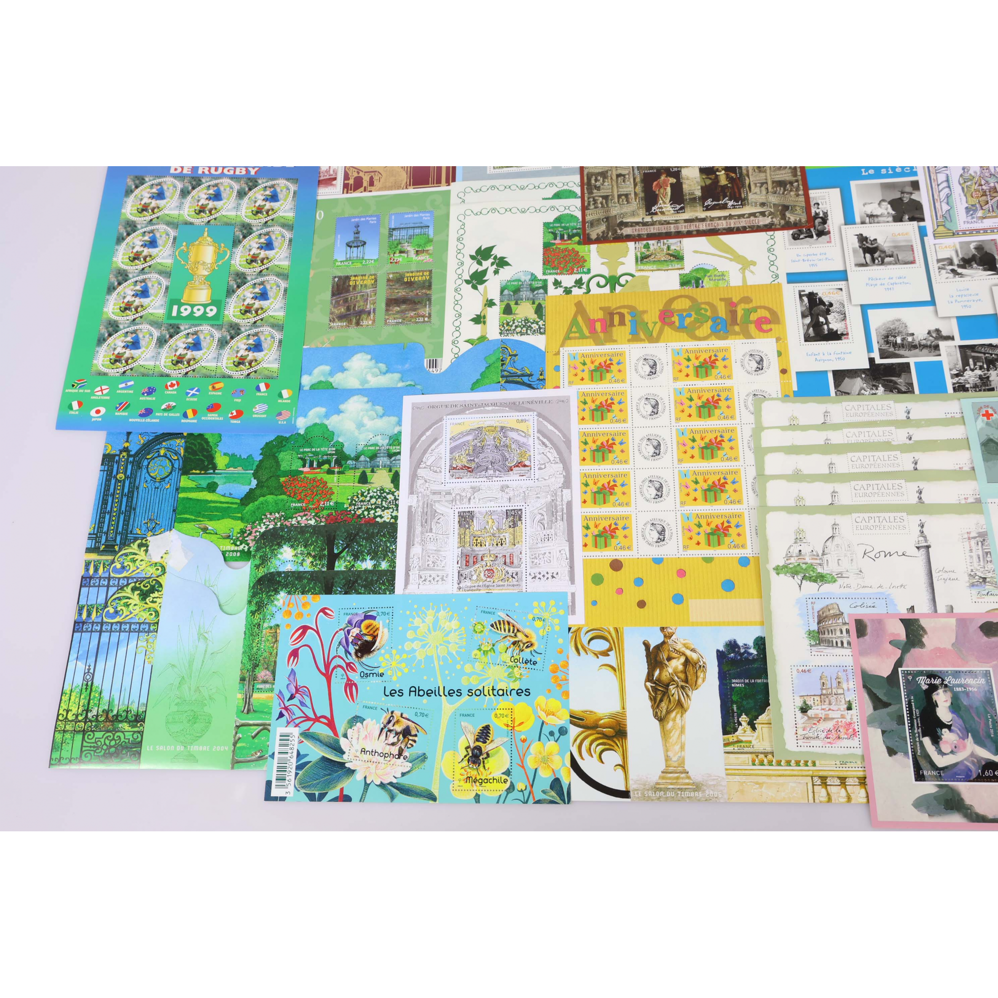 LOT DE BLOCS-FEUILLETS AVEC DÉFAUTS MINEURS TIMBRES NEUFS** FACIALE IMPORTANTE
