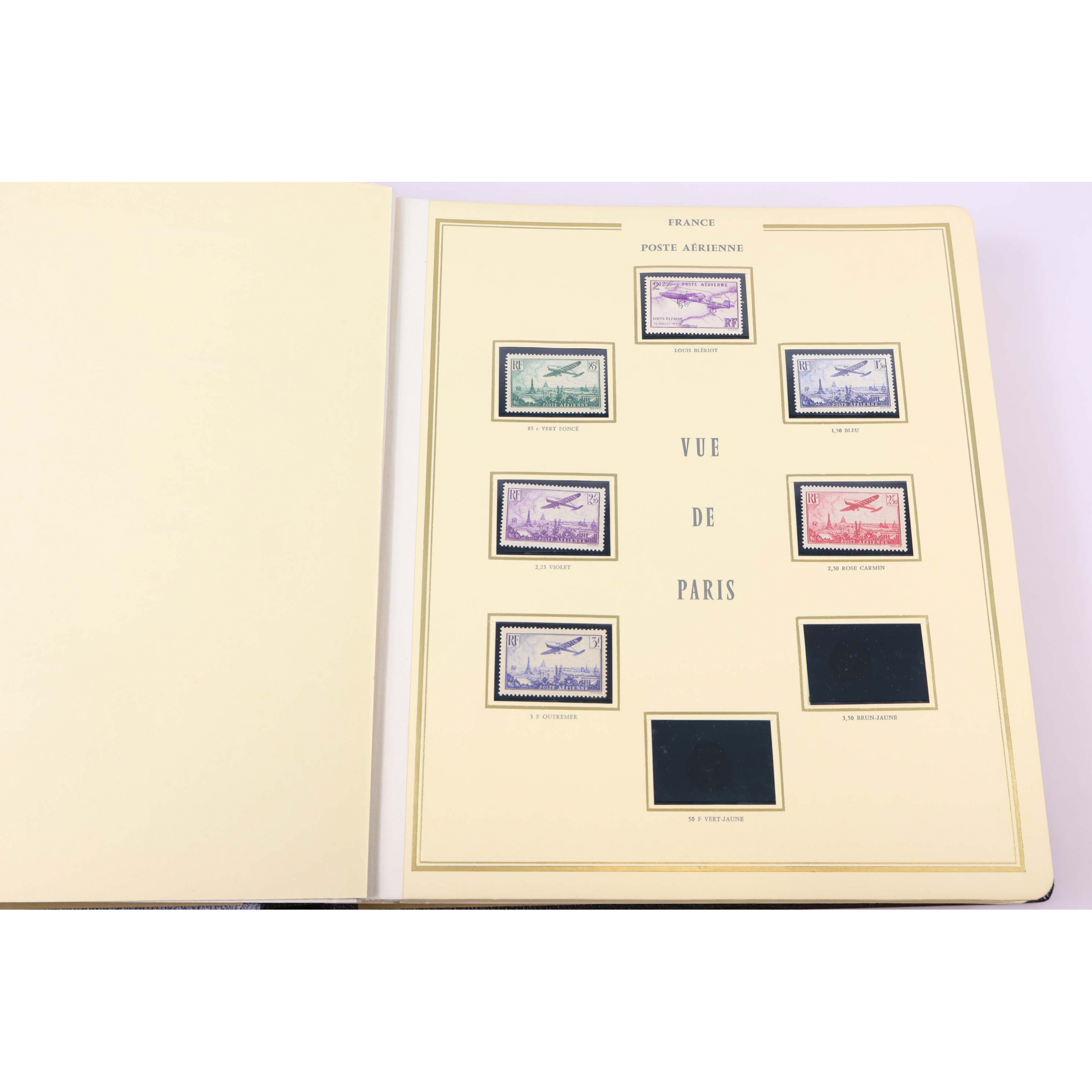 COLLECTION DE FRANCE DE 1979 À 1986 TIMBRES NEUFS** ALBUM LUXE PRÉSIDENCE