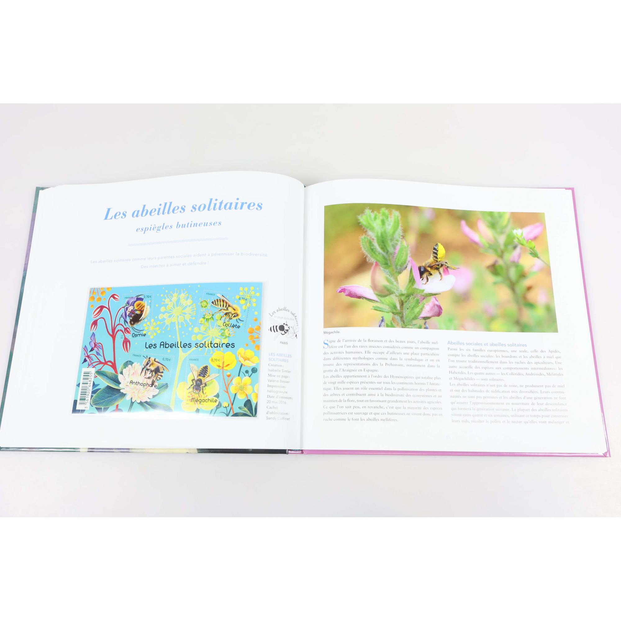 LE LIVRE DES TIMBRES FRANCE ANNÉE 2016 COMPLET, NEUFS** LÉGÈRES RAYURES BOITIER