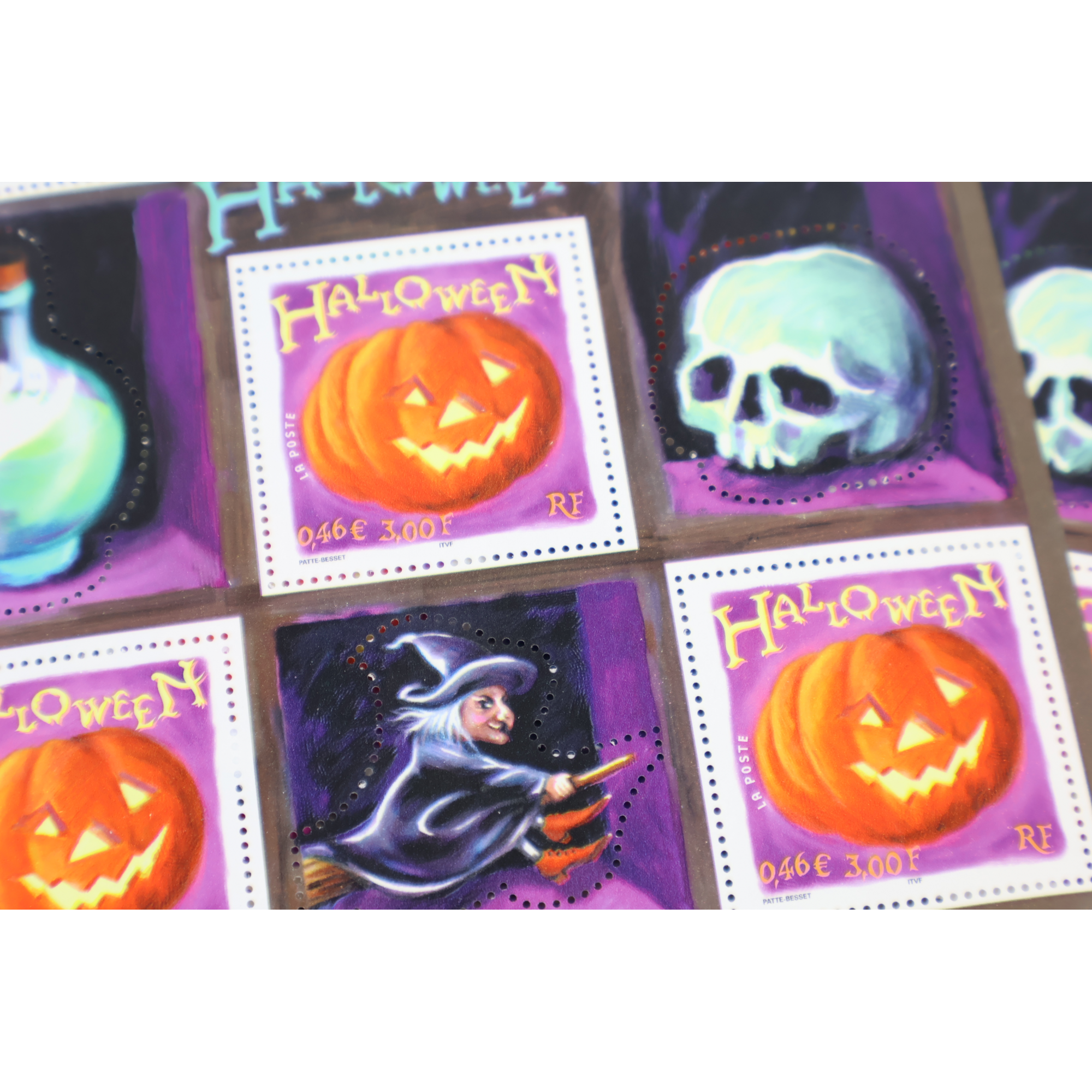 LOT 30 BLOCS N° 40 HALLOWEEN TIMBRES NEUFS** 0.46€ X 5 VALEUR FACIALE 69 EUROS