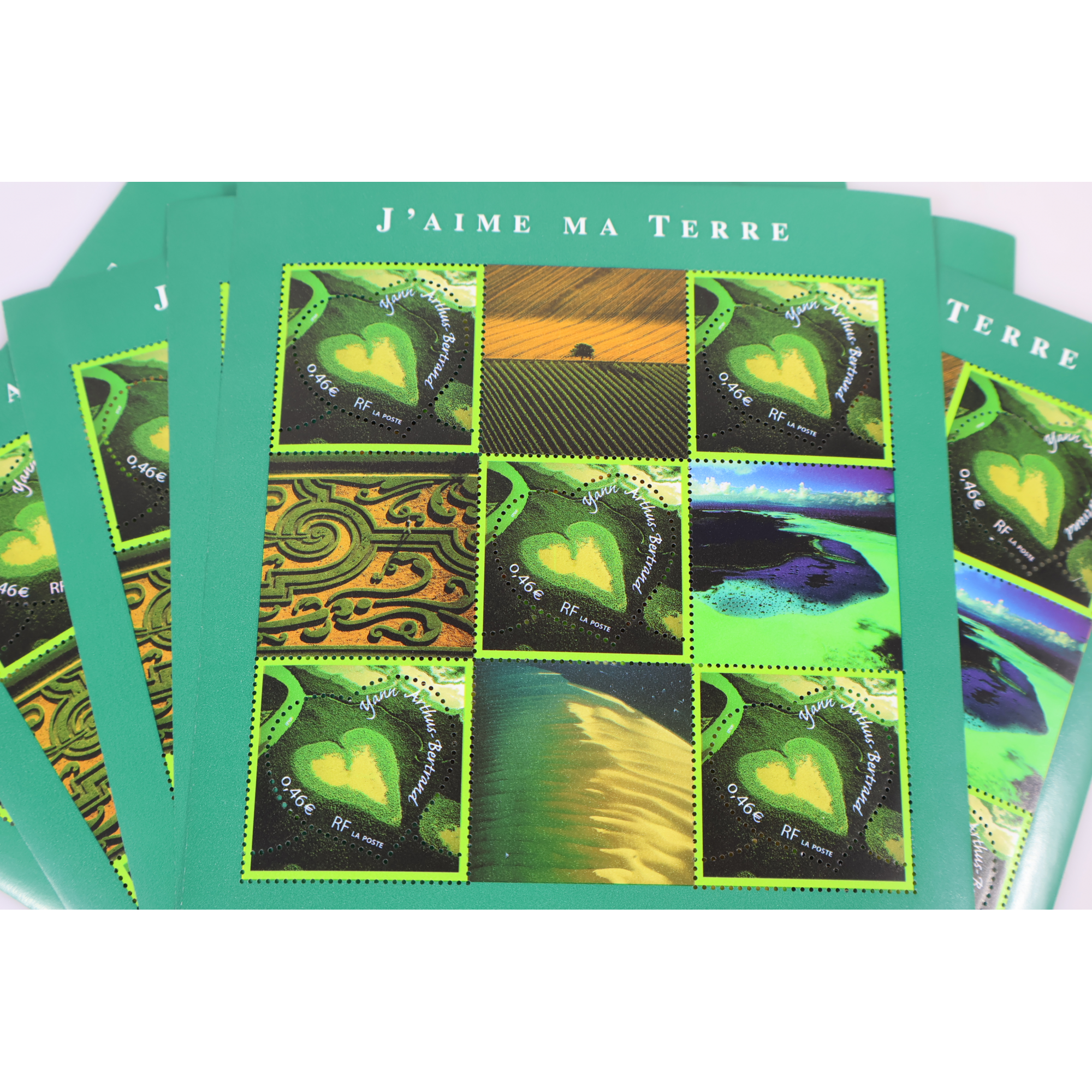 LOT 35 BLOCS N° 43 J'AIME MA TERRE - COEURS TIMBRES NEUFS** 0.46€ X 5 VF 80.5€