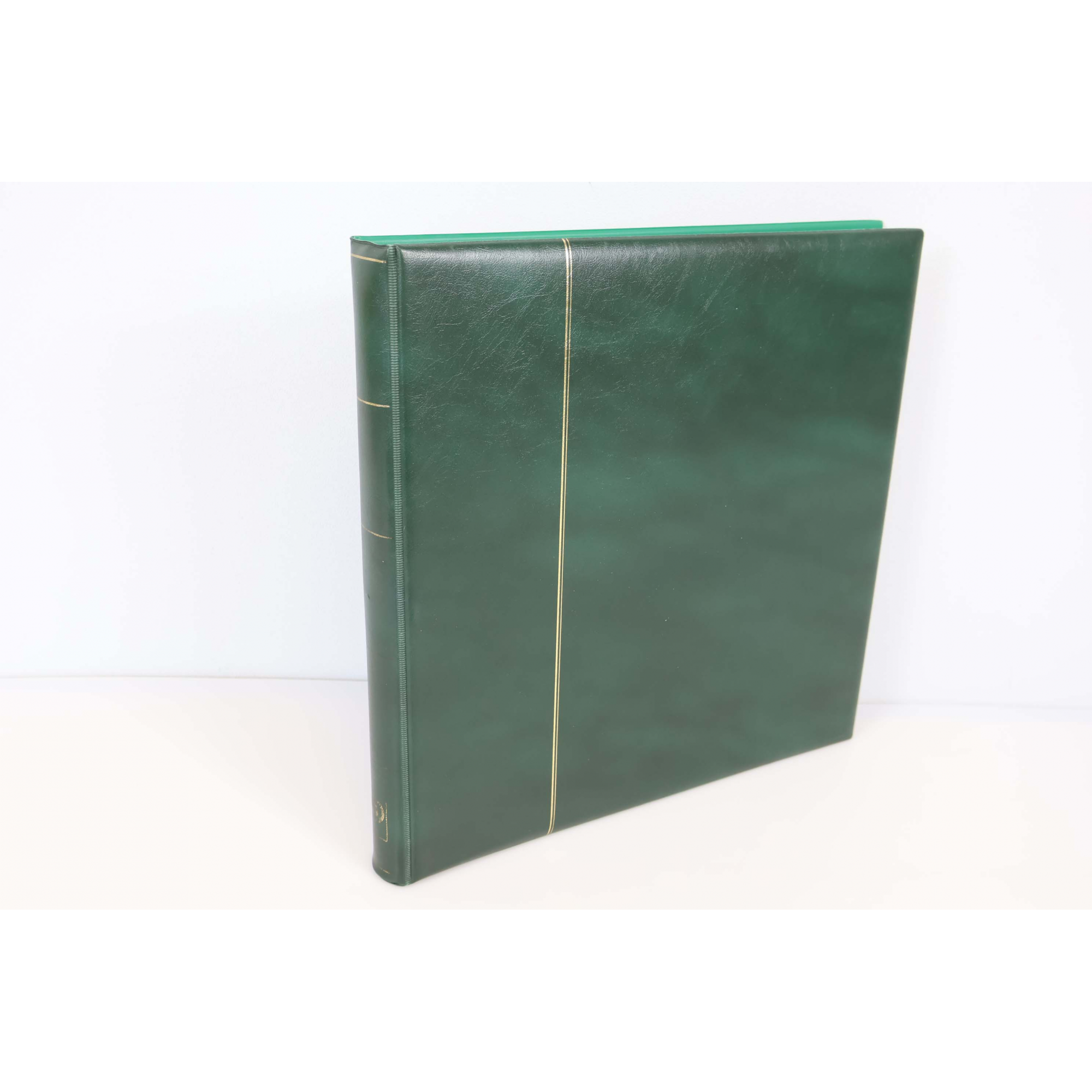 ALBUM YVERT ET TELLIER SUPRA POUR RANGER UNE COLLECTION TIMBRES FRANCE DE 2014