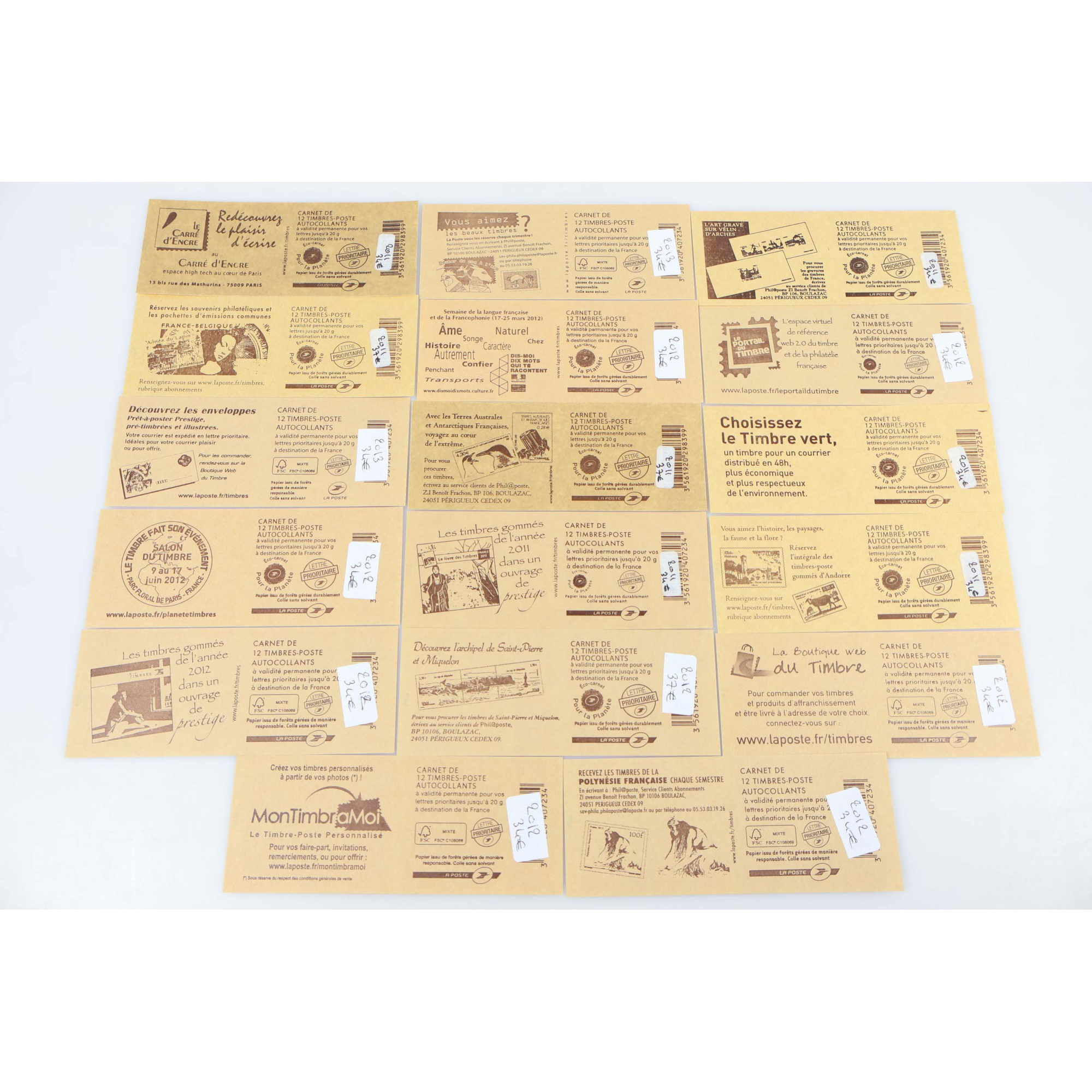 LOT DE 17 CARNETS DE 12 TIMBRES FRANCE AUTOADHESIFS POUR AFFRANCHIR LETTRE 20g