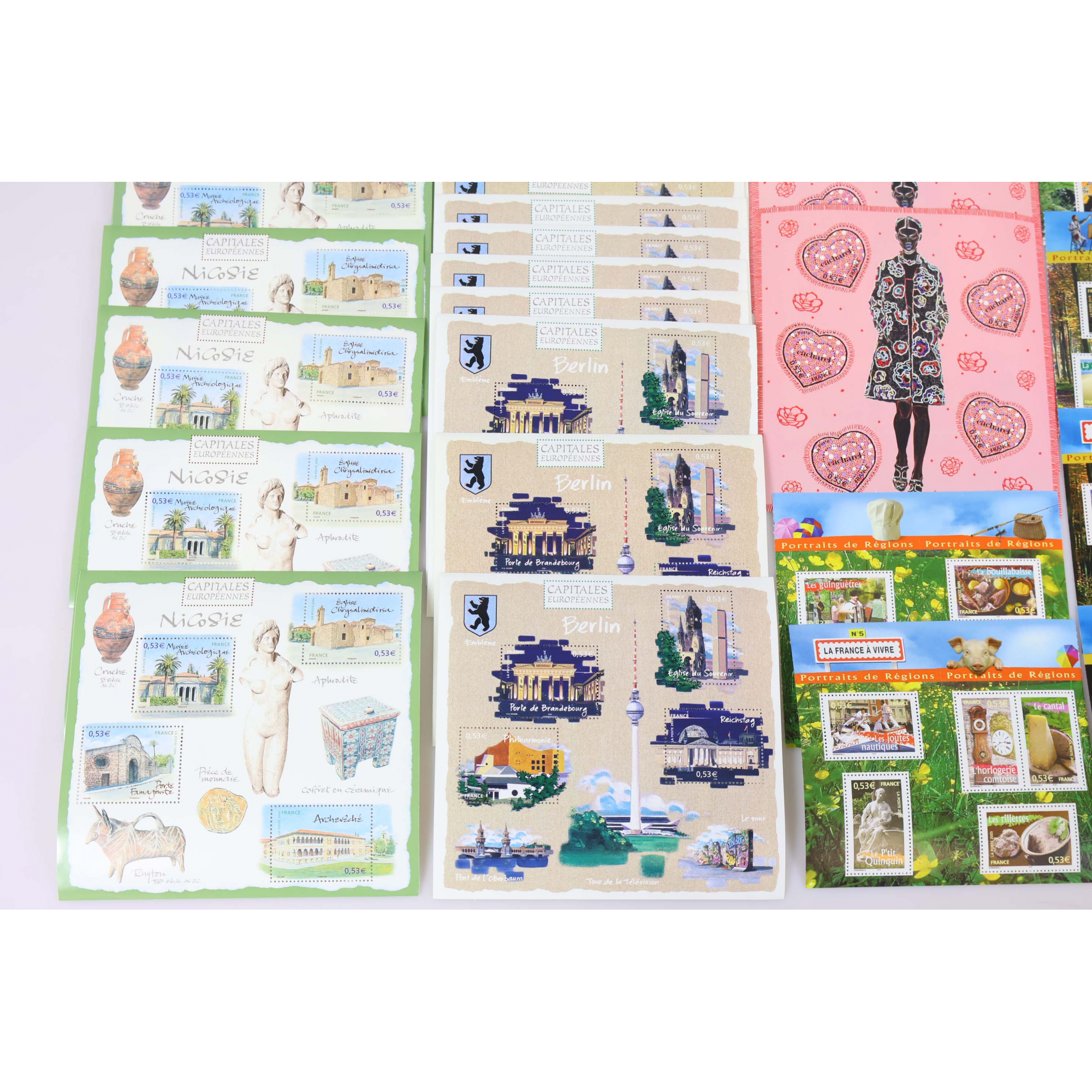 LOT DE BLOCS-FEUILLETS DE FRANCE COLLECTION/AFFR TIMBRES NEUFS** FACIALE 104€