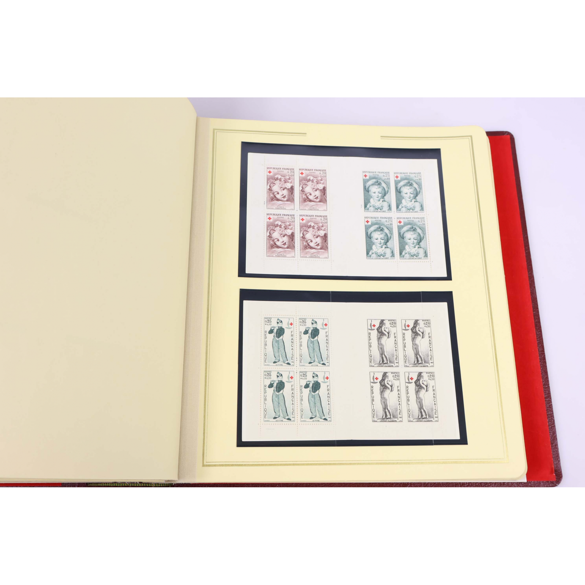 COLLECTION DE FRANCE TIMBRES DE 1953 À 1966 ALBUM CÉRÈS PRÉSIDENCE BELLE COTE