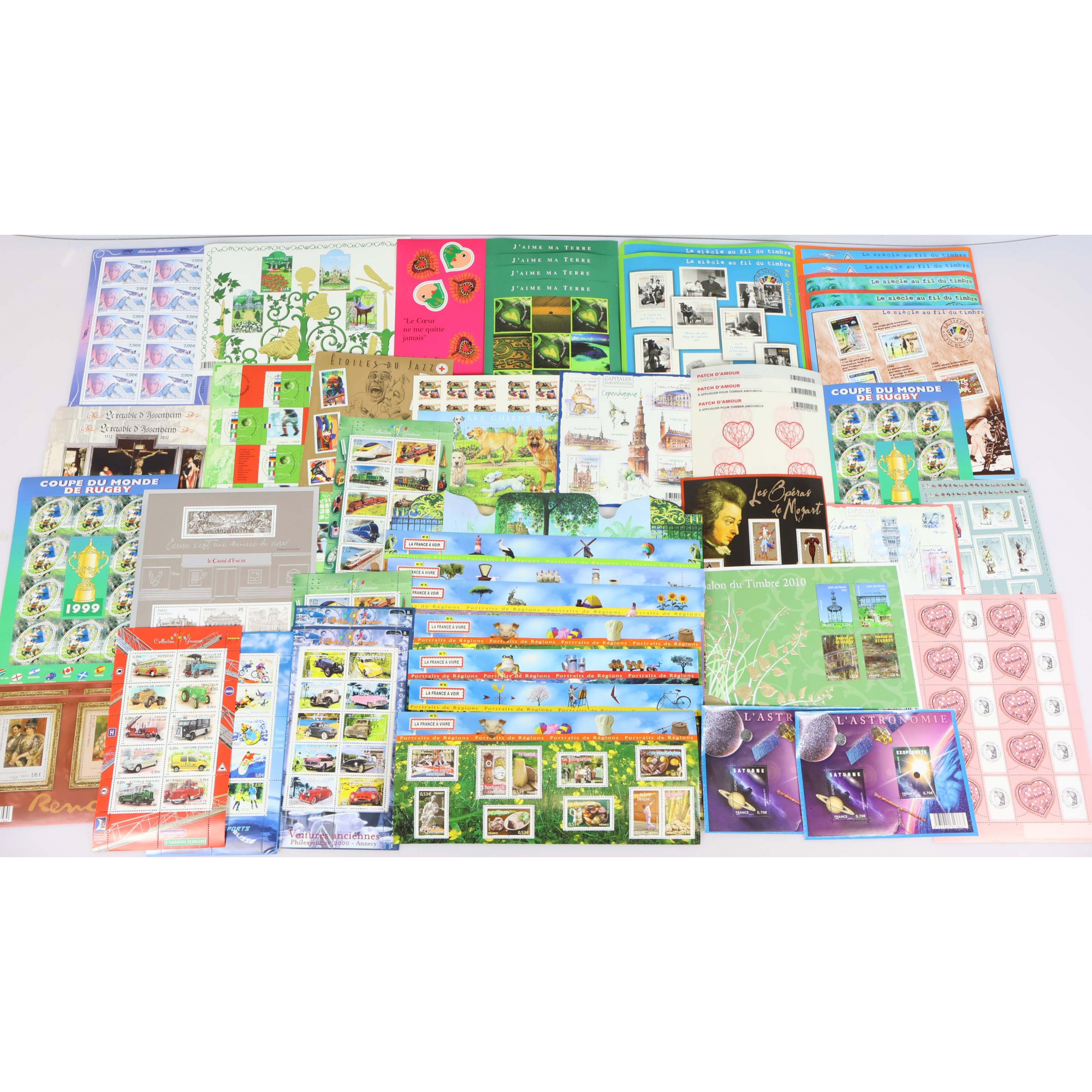 LOT DE BLOCS FEUILLETS / CARNETS TIMBRES EN EUROS AVEC DEFAUTS, FACIALE 327€