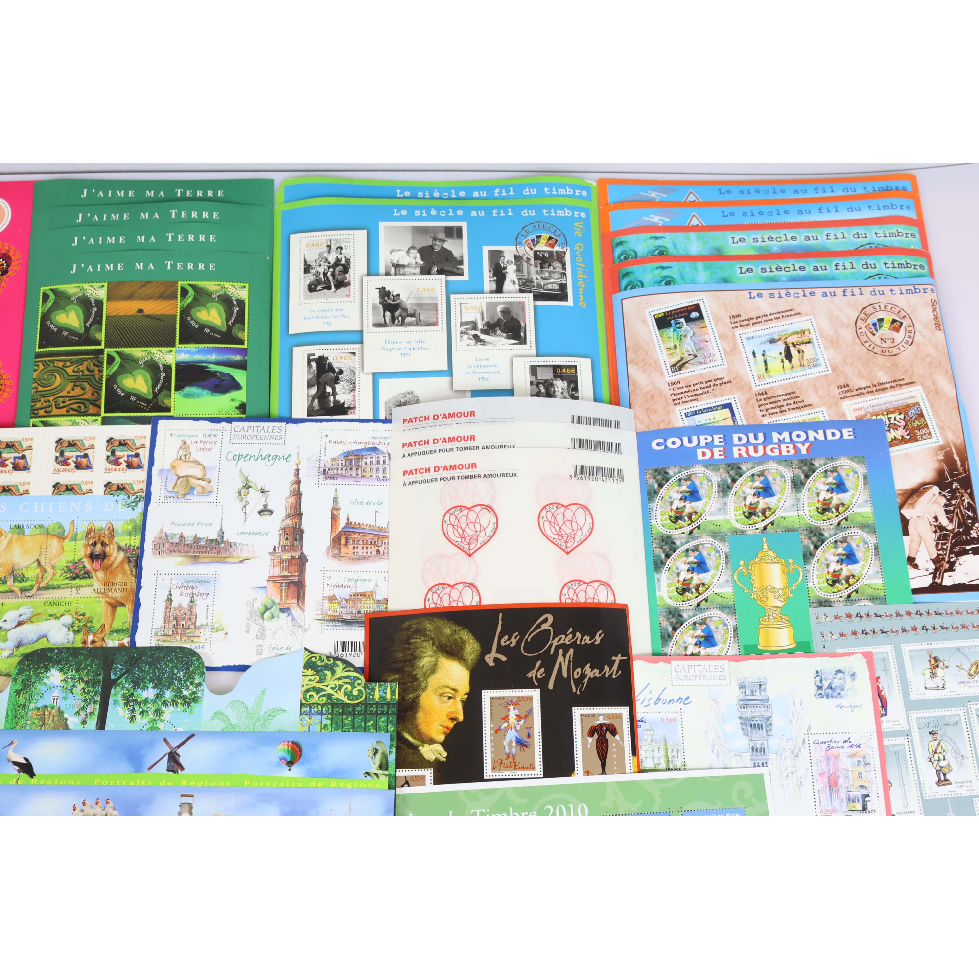 LOT DE BLOCS FEUILLETS / CARNETS TIMBRES EN EUROS AVEC DEFAUTS, FACIALE 327€