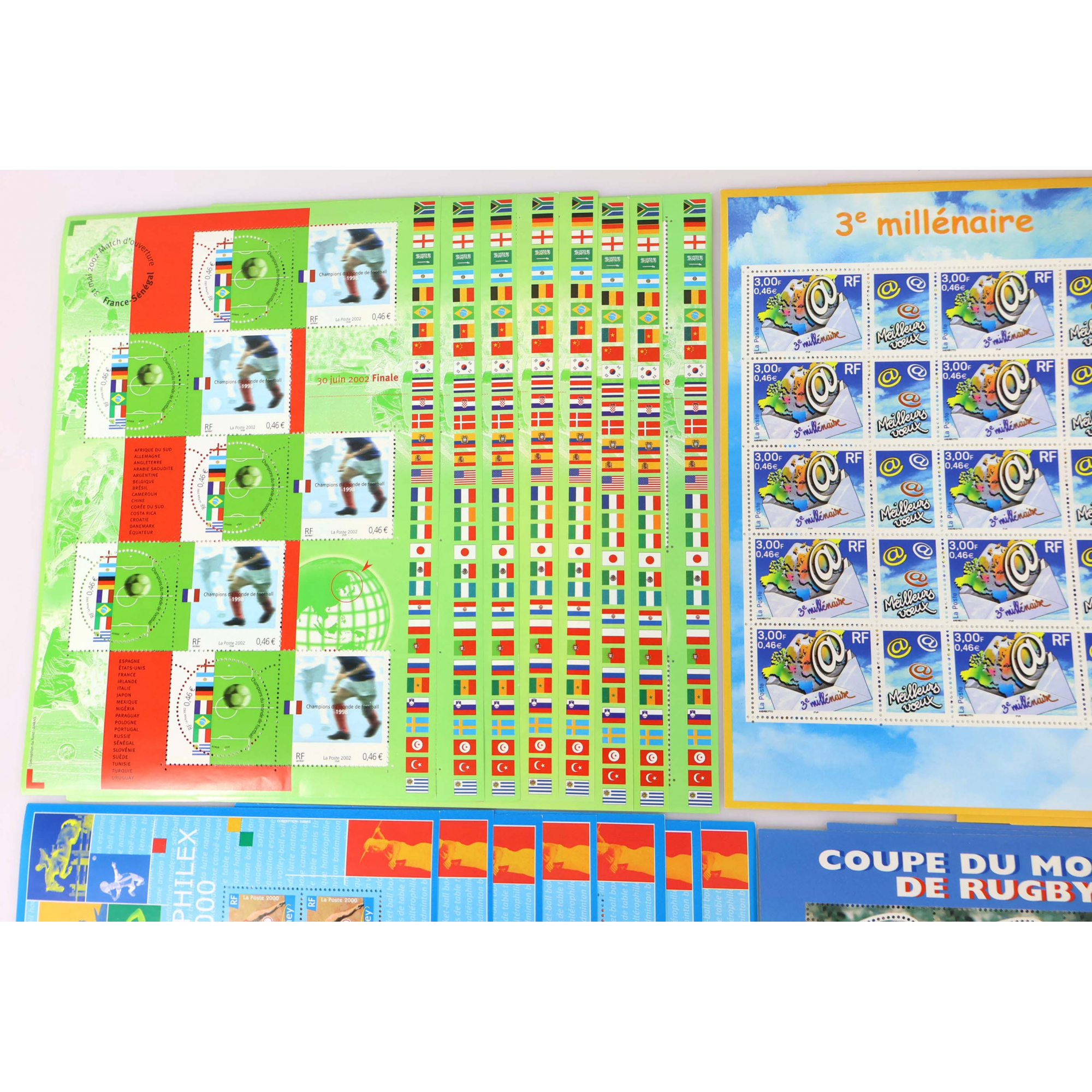 LOT DE 29 BLOCS-FEUILLETS DE FRANCE 10 × 0.46€ TIMBRES NEUFS** FACIALE 133€