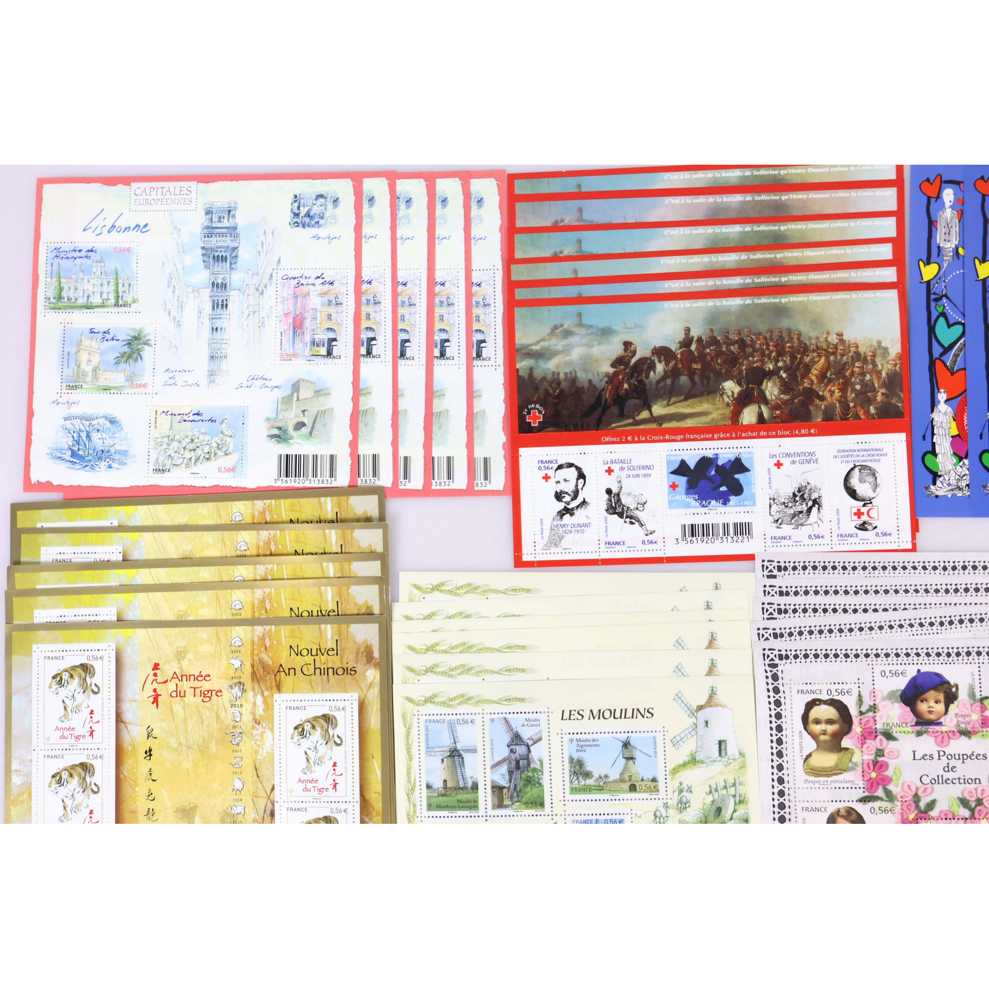 LOT DE BLOCS-FEUILLETS FRANCE ANNÉES 2009 ET 2010 TIMBRES NEUFS** FACIALE 175€