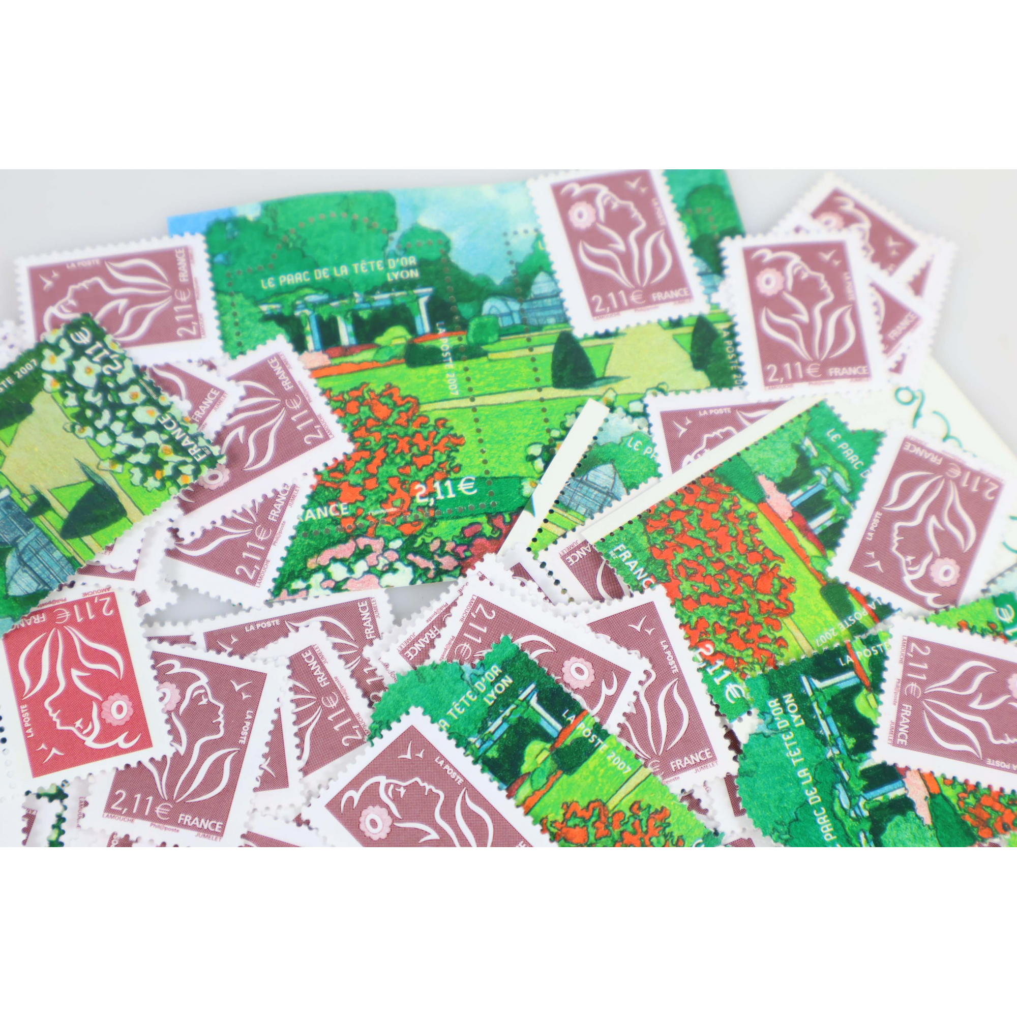 LOT DE 100 TIMBRES FRANCE NEUFS AFFRANCHISSEMENT 2.11 EUROS, SOUS FACIALE