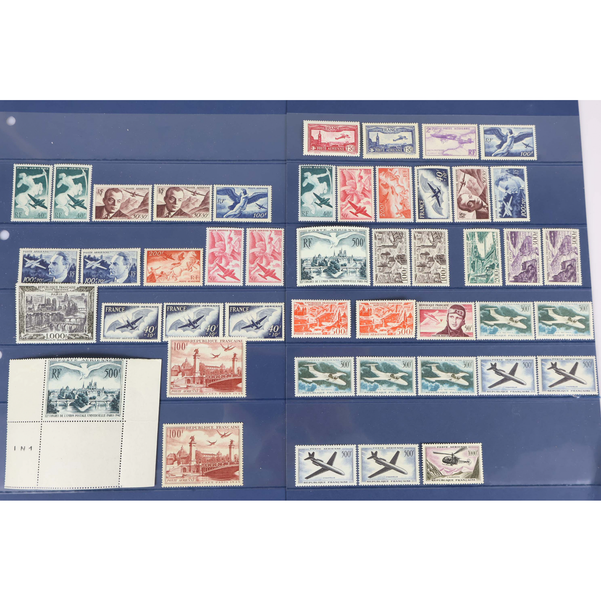 LOT TIMBRES POSTE AÉRIENNE ENTRE 1930 ET 1959, NEUFS MAJORITÉ SANS CHARNIÈRE