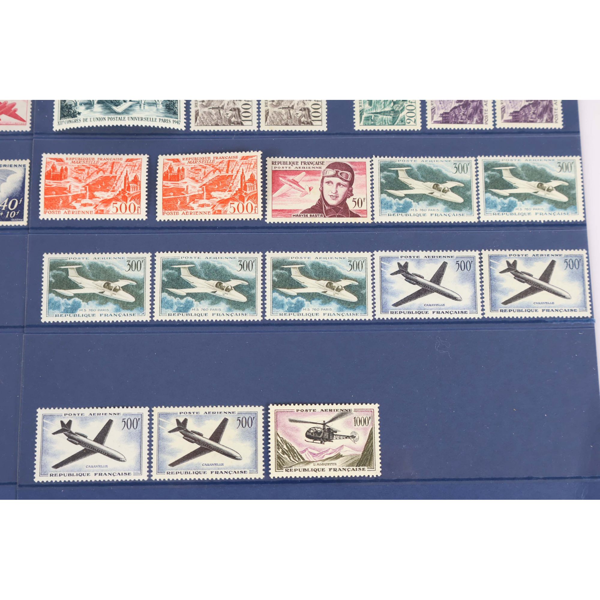 LOT TIMBRES POSTE AÉRIENNE ENTRE 1930 ET 1959, NEUFS MAJORITÉ SANS CHARNIÈRE