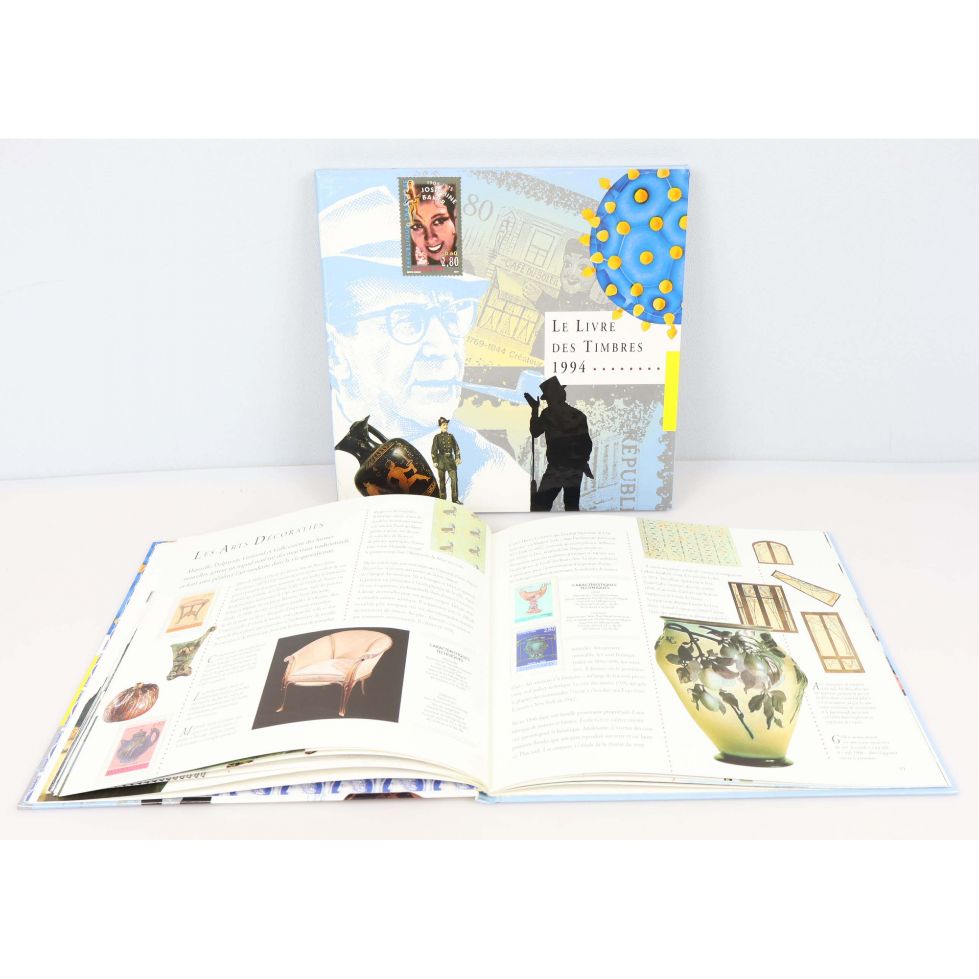 LE LIVRE DES TIMBRES FRANCE COMPLET ANNÉE 1994 NEUFS**, SIGNES USUELS BOÎTIER