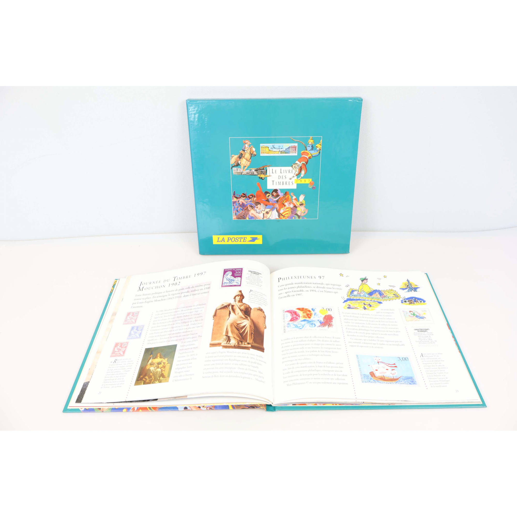 LE LIVRE DES TIMBRES FRANCE COMPLET ANNÉE 1997 NEUFS**, SIGNES USUELS BOITIER