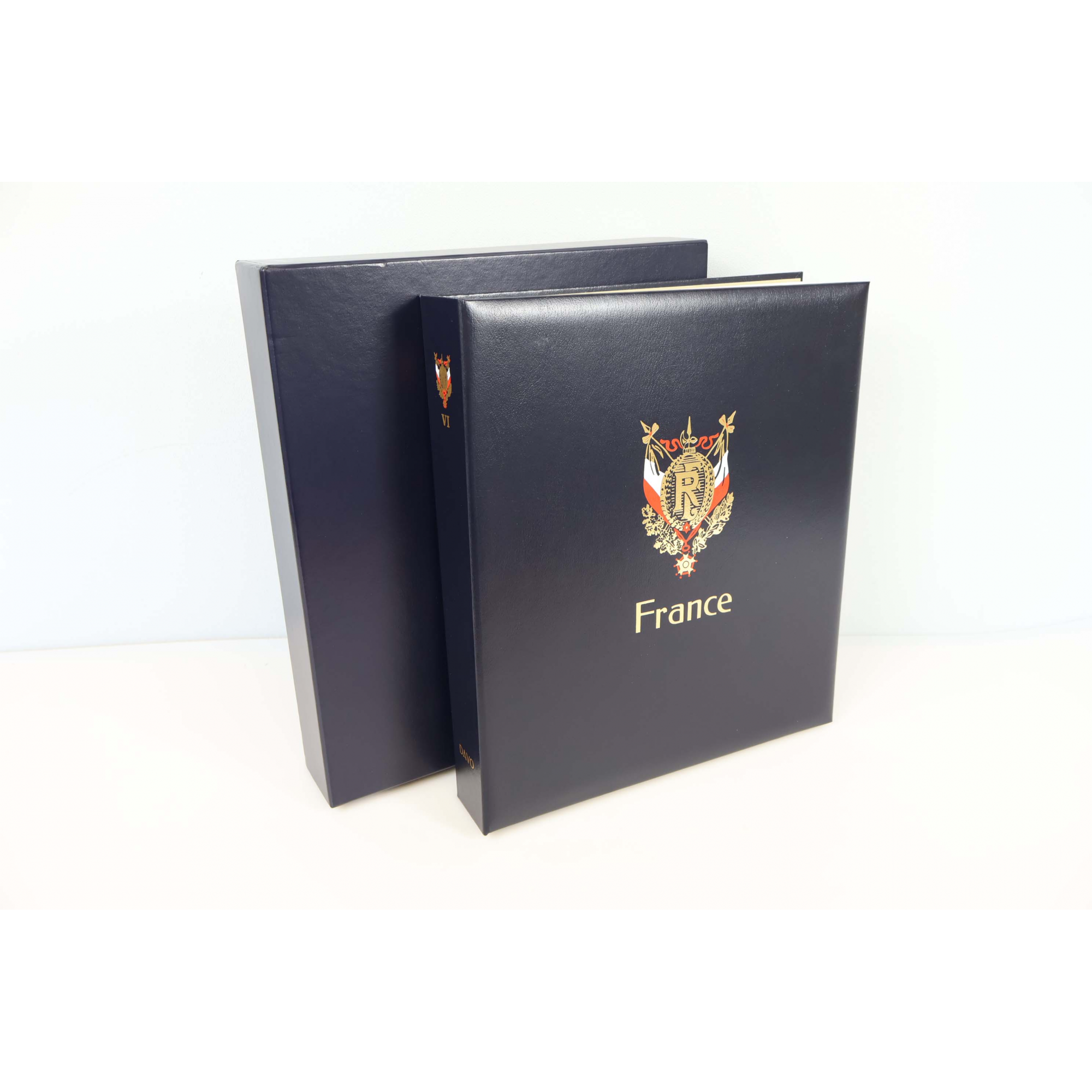 ALBUM DAVO FRANCE DE 2001 À 2005 POUR RANGER UNE COLLECTION DE TIMBRES