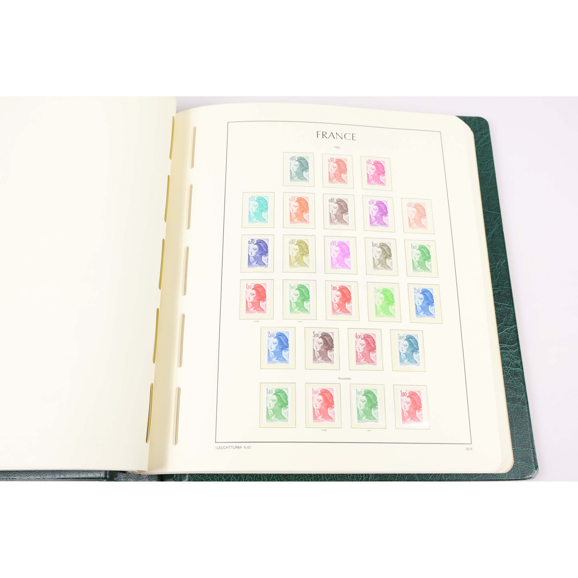 COLLECTION/LOT TIMBRES NEUFS** EN FRANCS 1980 À 1989 ALBUM LEUCHTTURM VF 1719ffr