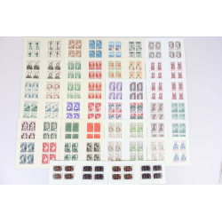 COLLECTION COMPLÈTE DE CARNETS CROIX-ROUGE DE 1963 A 1982 TIMBRES NEUFS** DE FR