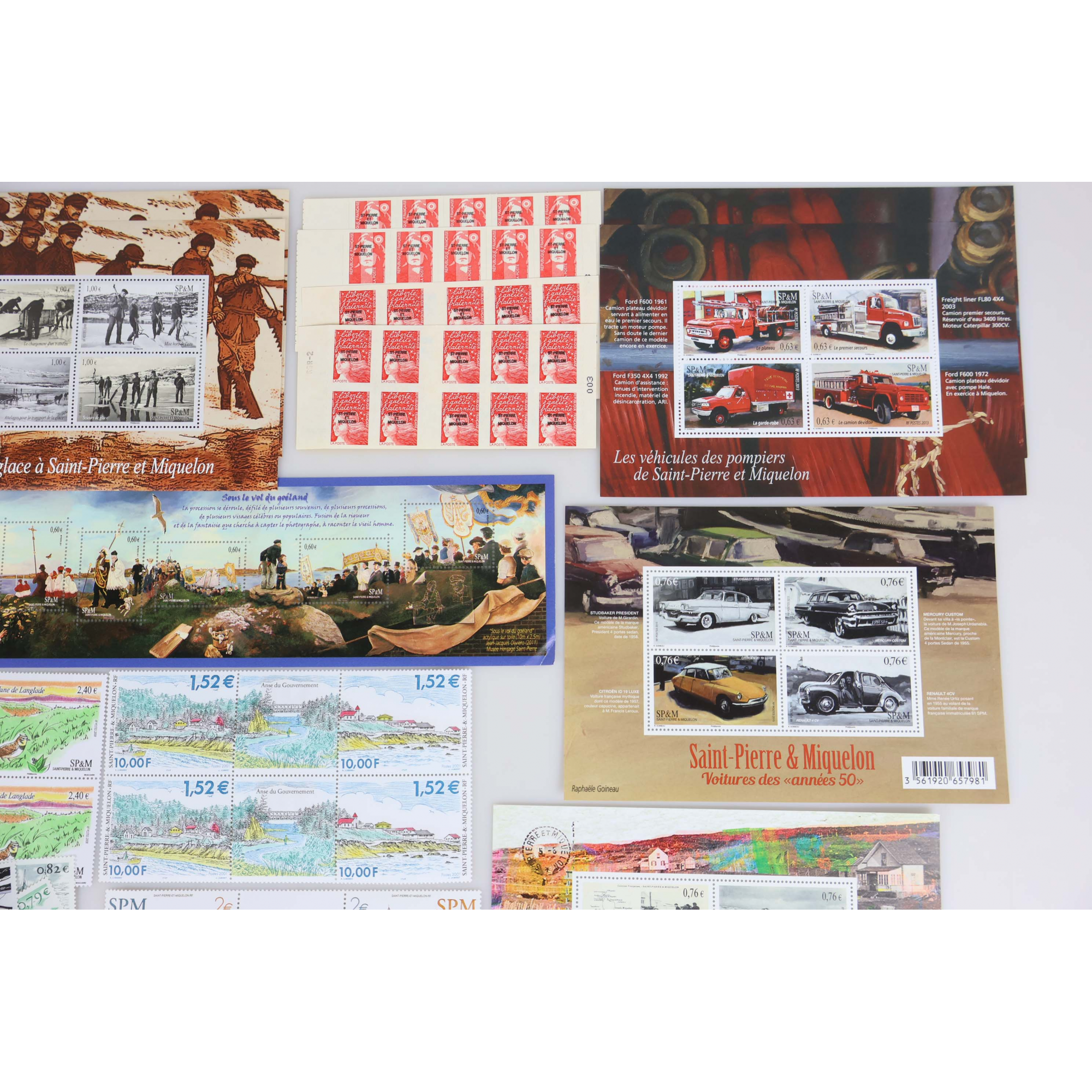 SAINT PIERRE ET MIQUELON, LOT DE TIMBRES ET BLOCS EN EUROS, NEUFS** FACIALE 289€