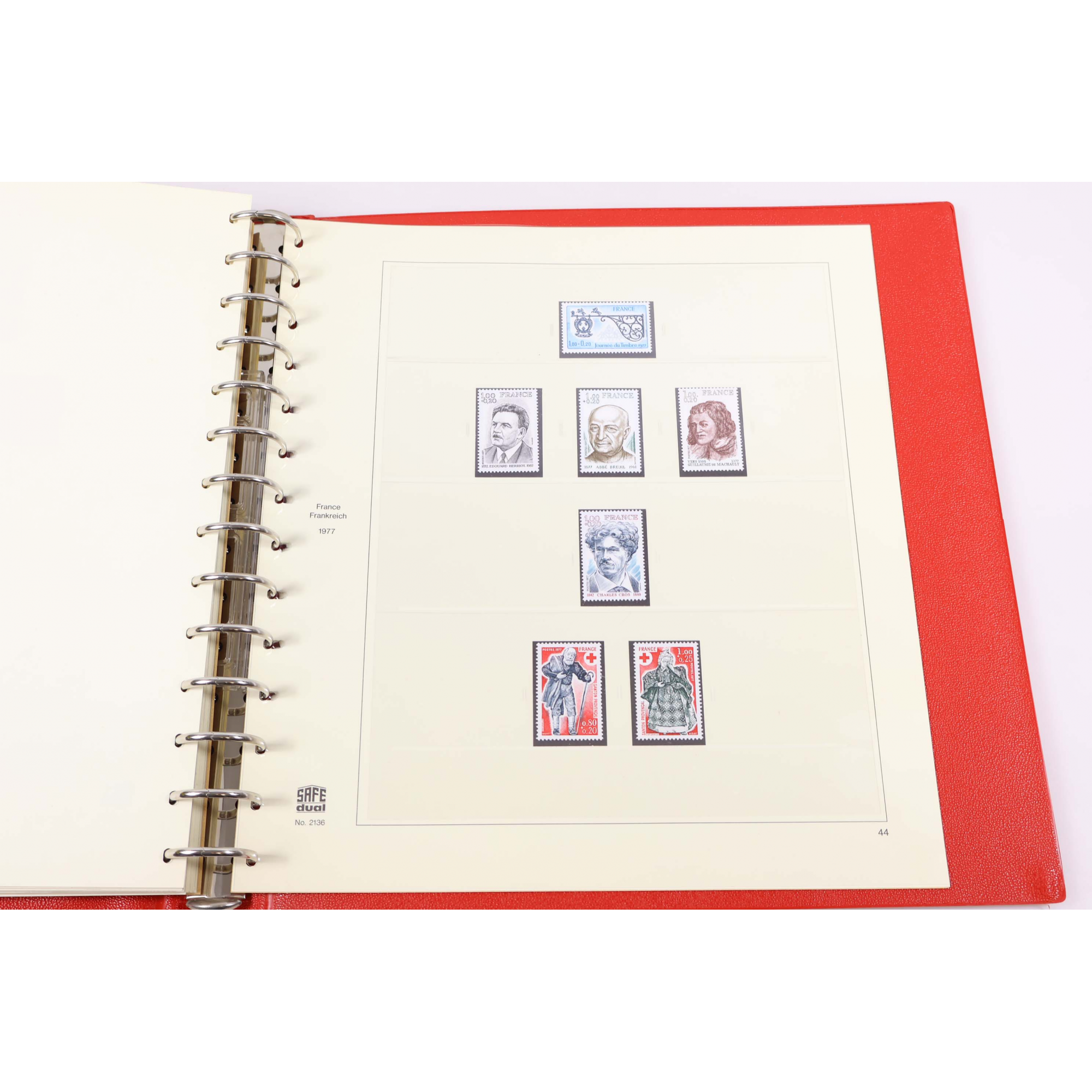 COLLECTION FRANCE DE 1971 À 1977 DANS UN ALBUM SAFE DUAL, TIMBRES NEUFS**