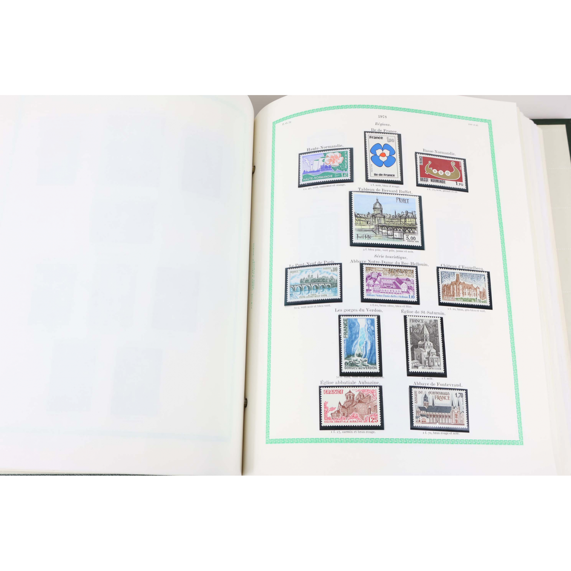 COLLECTION/LOT TIMBRES NEUFS** EN FRANCS 1964 À 1995 DANS UN ALBUM YT VF 3425ffr