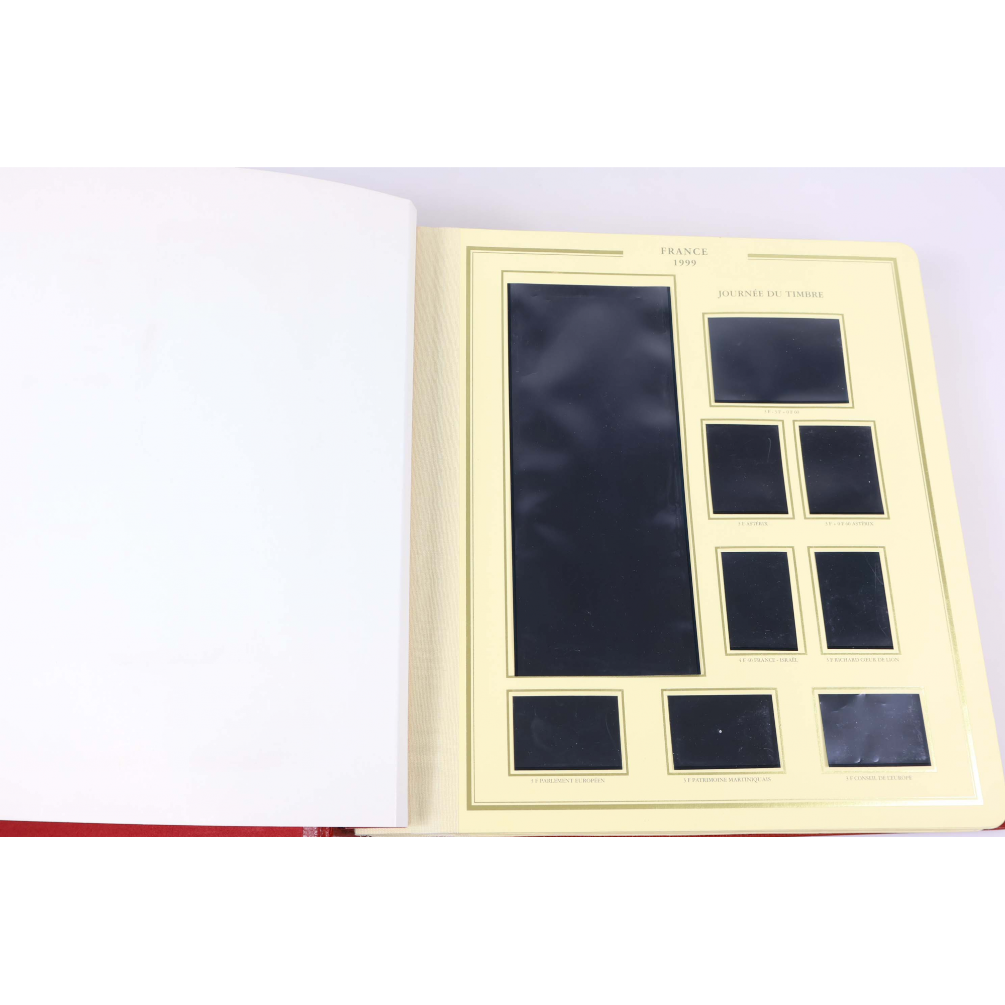 ALBUM CÉRÈS PRÉSIDENCE, POUR UNE COLLECTION DE TIMBRES DE FRANCE DE 1999 À 2002