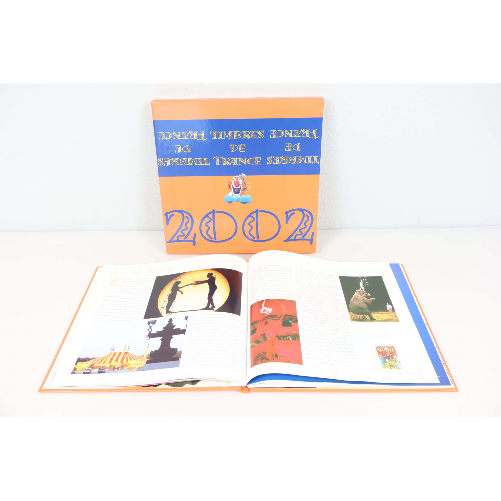 LE LIVRE DES TIMBRES FRANCE COMPLET ANNÉE 2002 NEUFS**, SIGNES USUELS