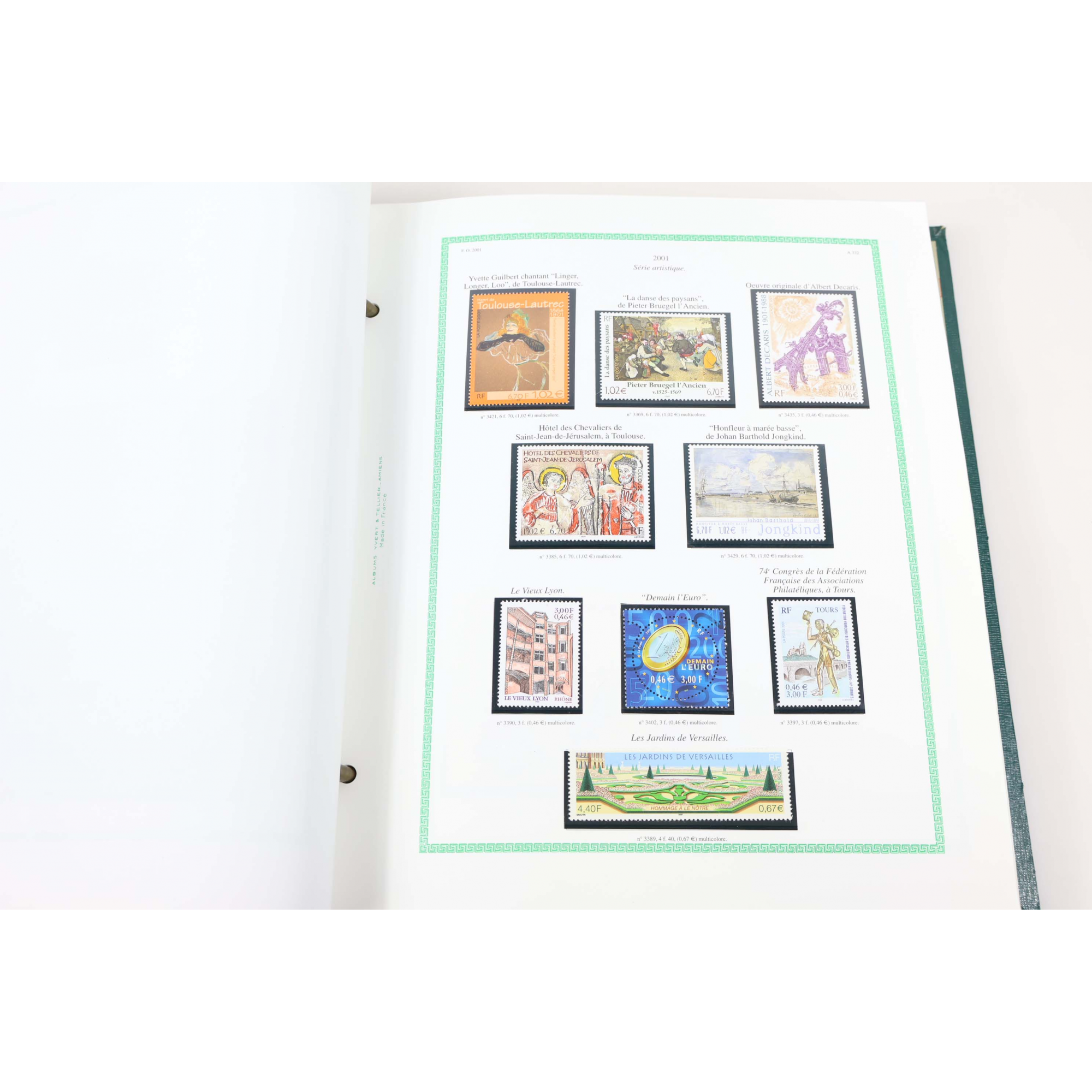 COLLECTION/LOT TIMBRES NEUFS** EN EUROS 2001 À 2005 DANS UN ALBUM YT VF 438€