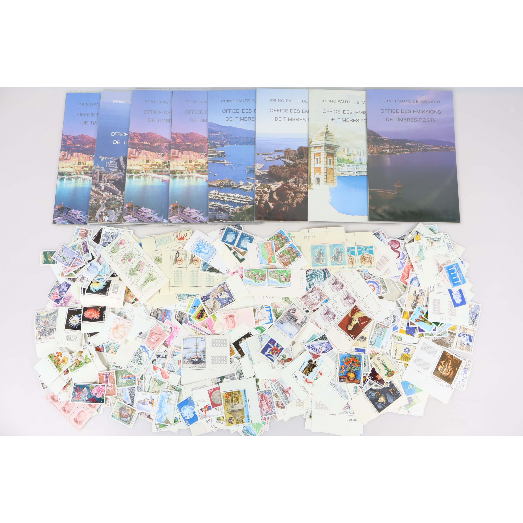 MONACO, LOT DE TIMBRES-POSTE EN FRANCS NEUFS, VALEUR FACIALE 3388ffr SOIT 516€