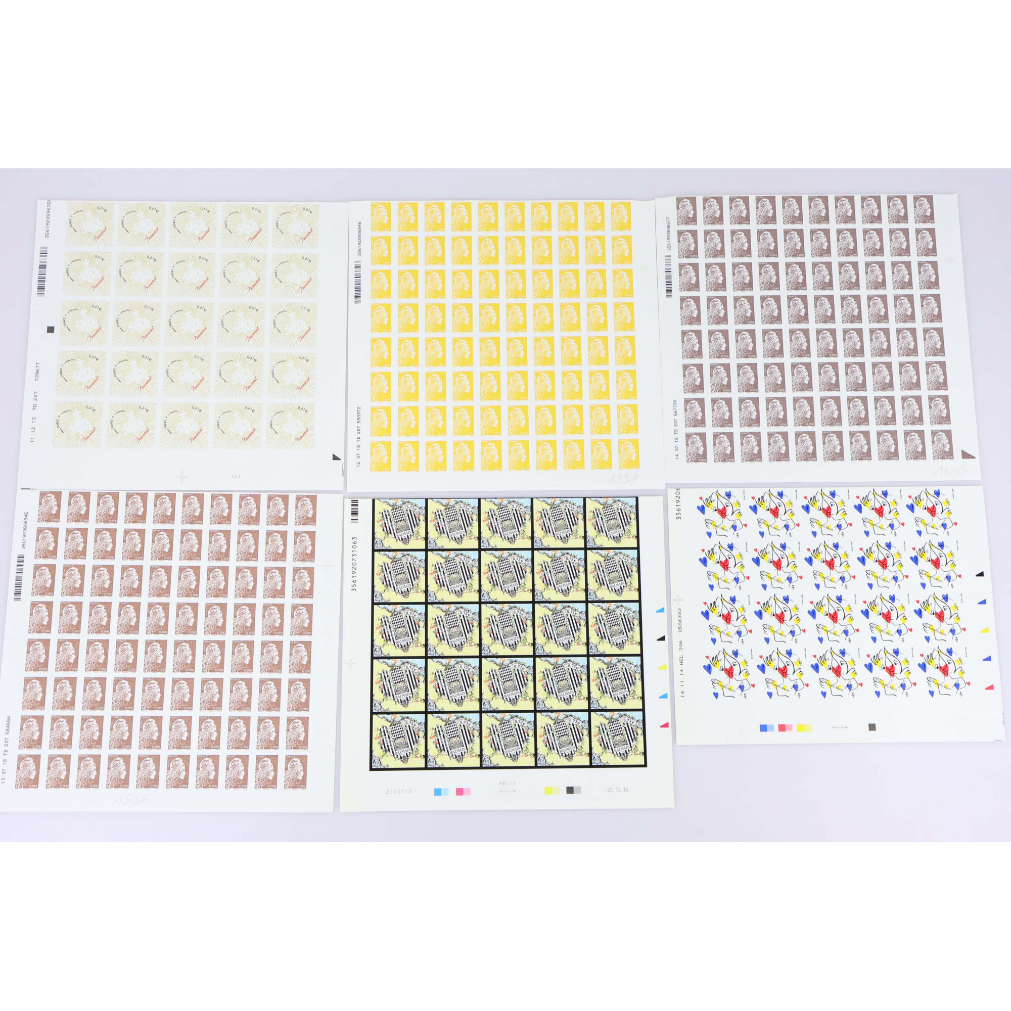 FRANCE, LOT TIMBRES AUTOADHÉSIFS NEUFS**, FEUILLES INCOMPLÈTES, FACIALE 188.17€